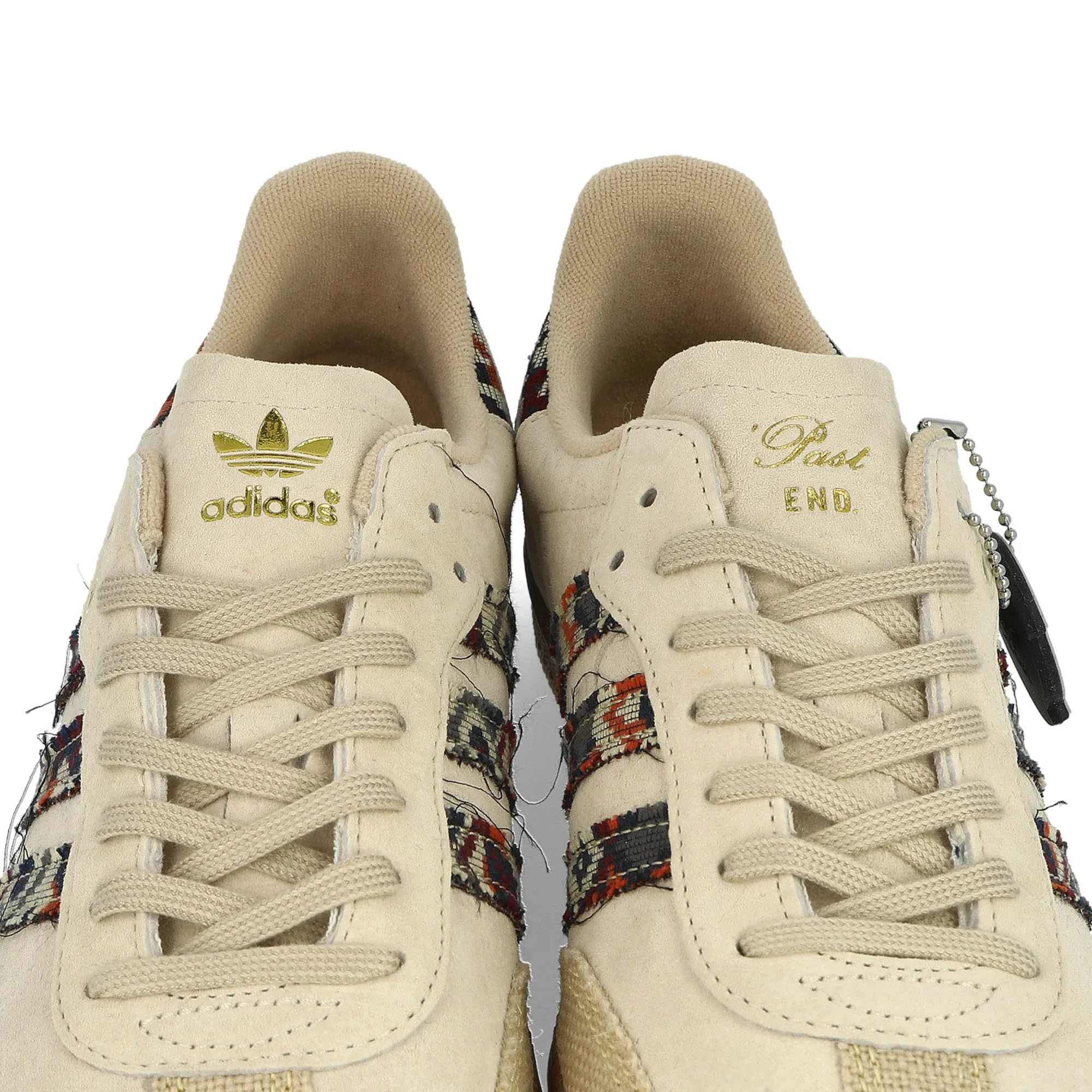 END x adidas Samba - Image 7