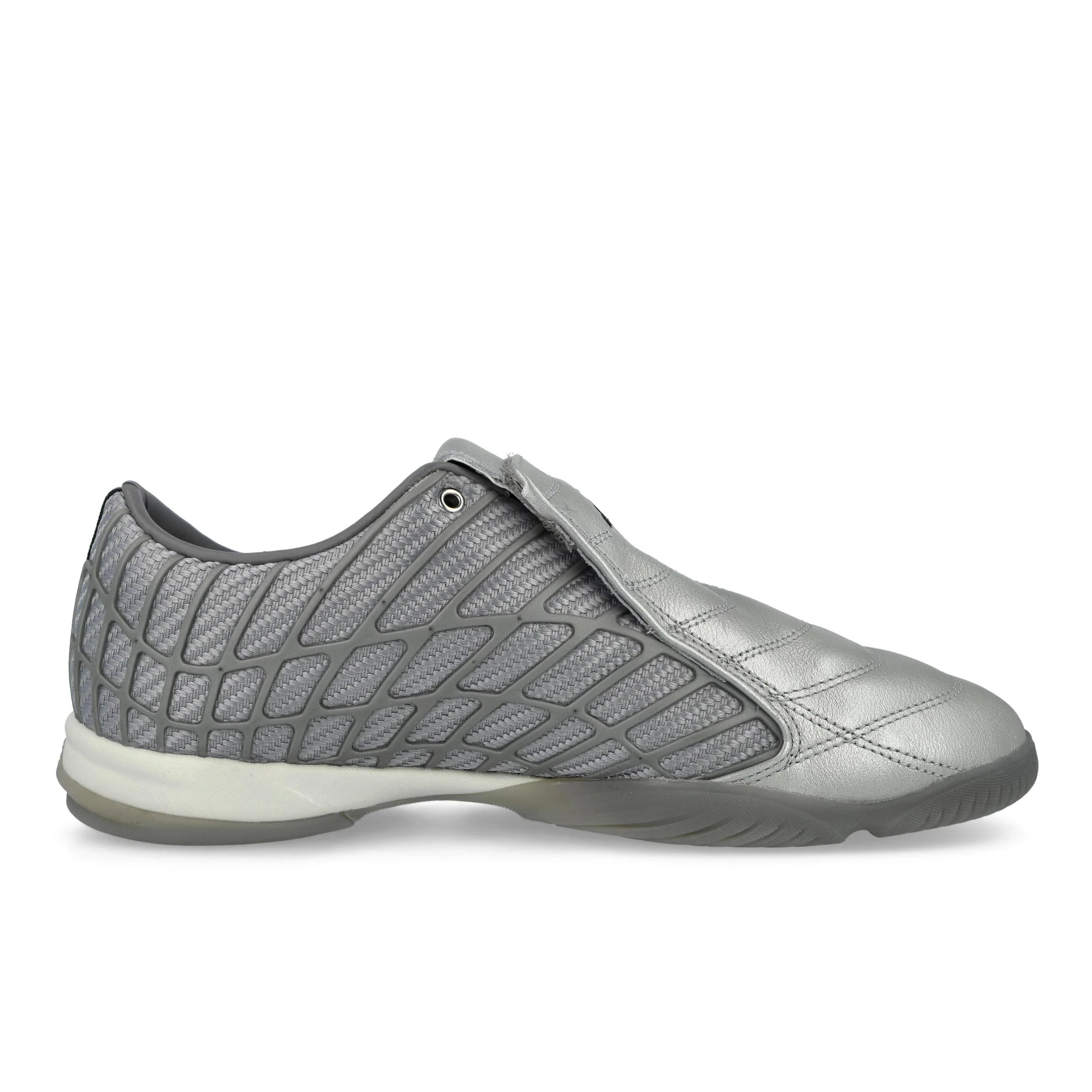 F50 Sala - Image 2