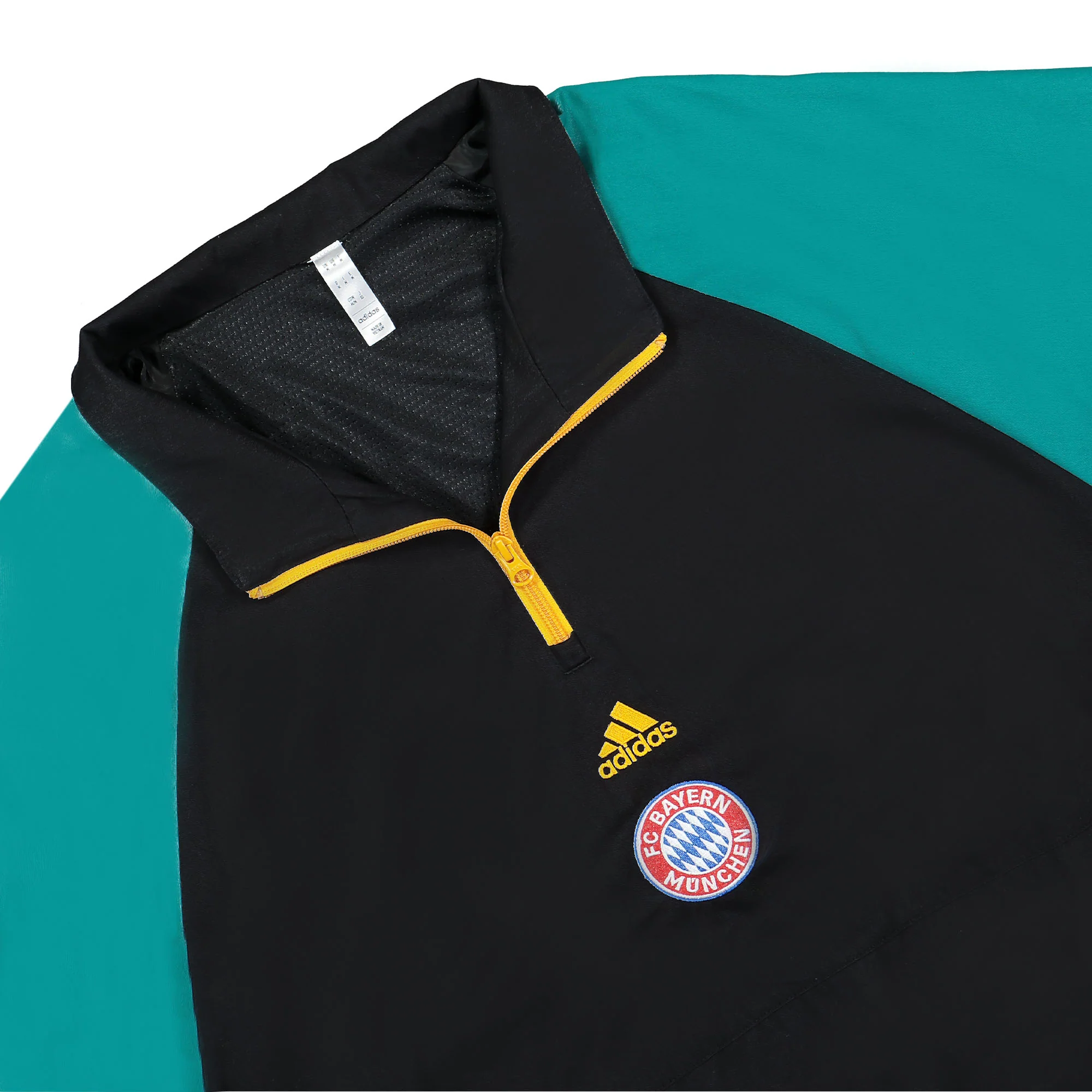 FC Bayern Icon Top - Image 3