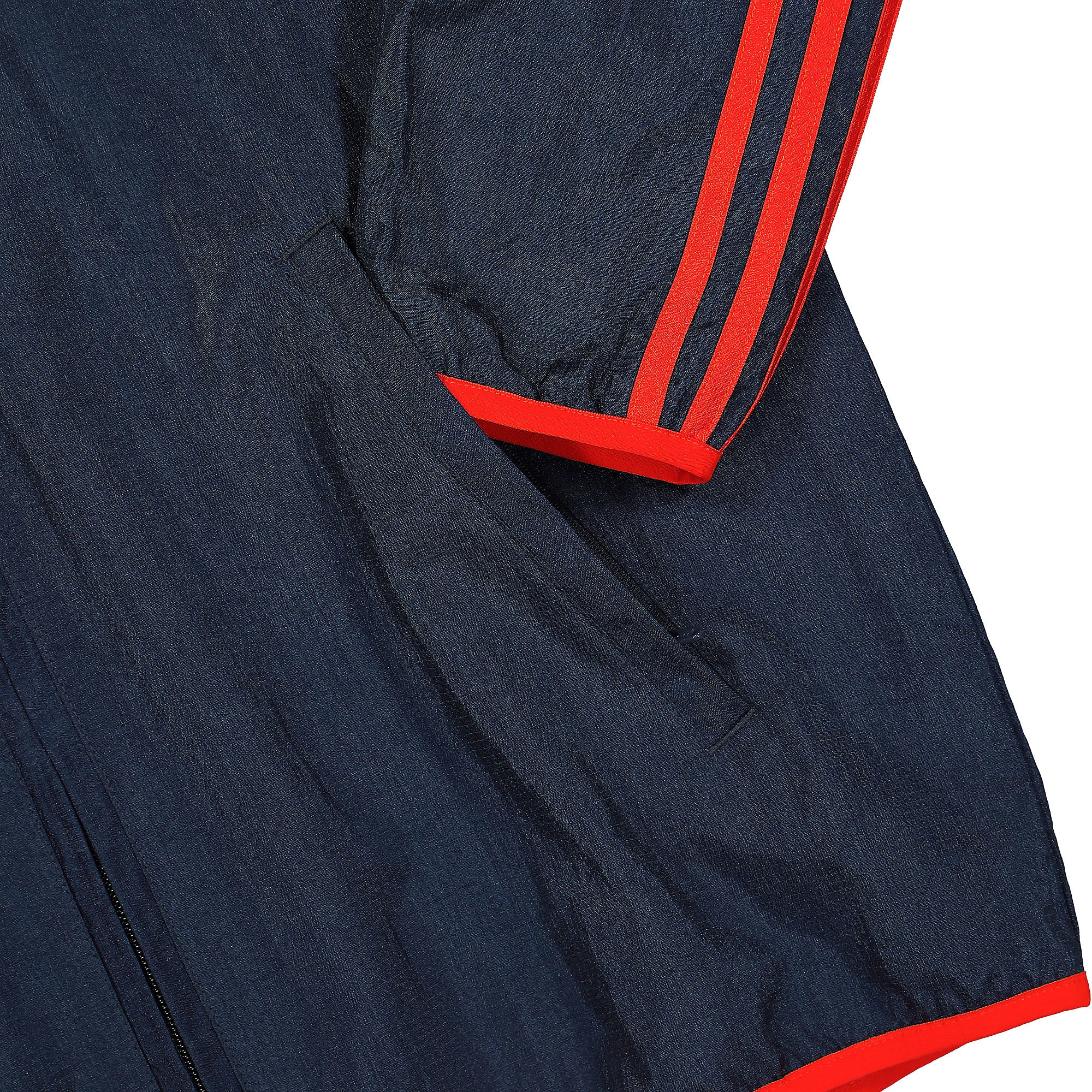 FC Bayern München Icon Woven Jacket - Image 4