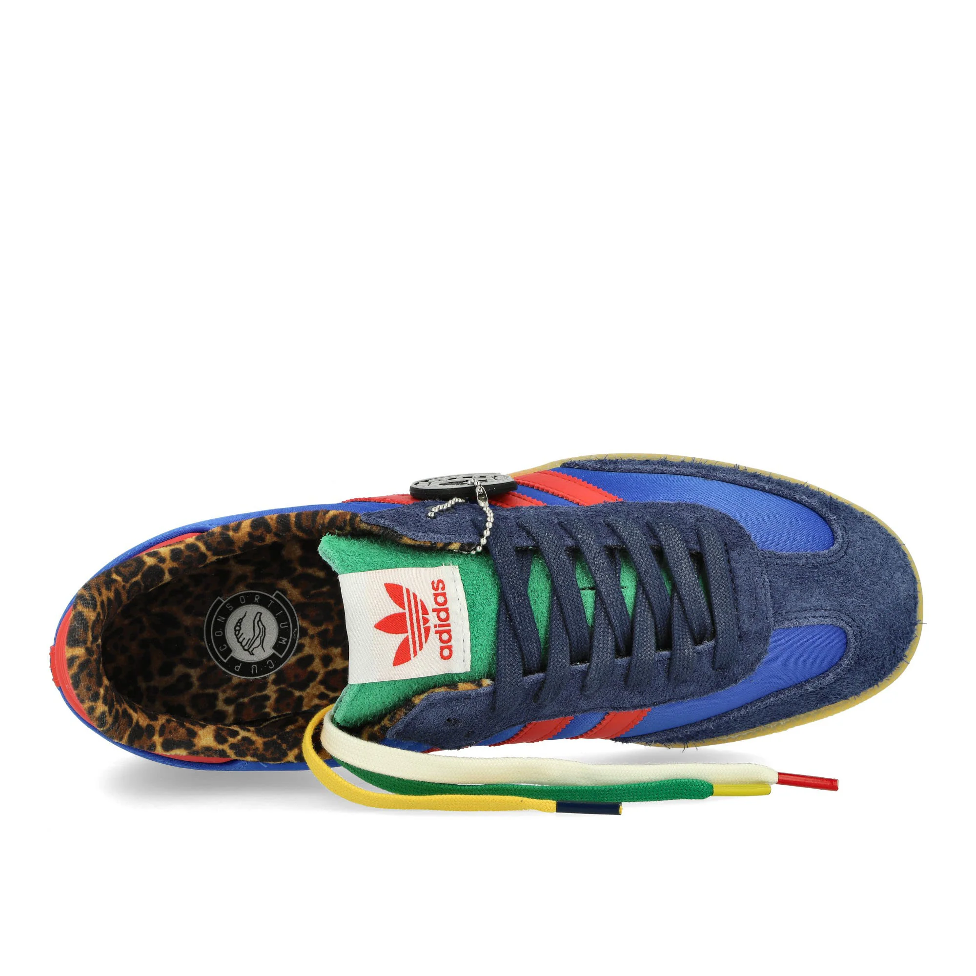 Politics x adidas Samba - Image 5