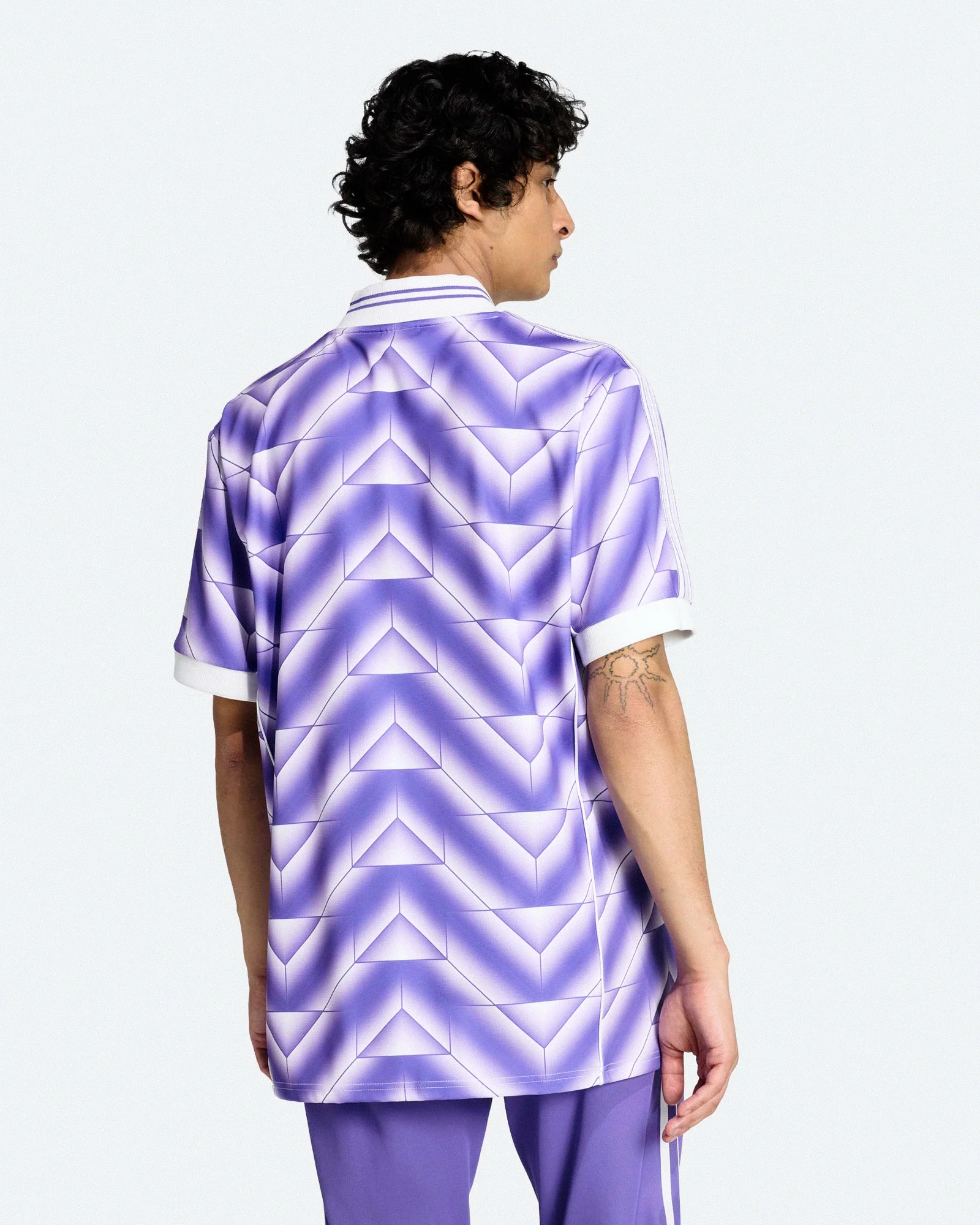 Real Madrid LF Jersey - Image 5