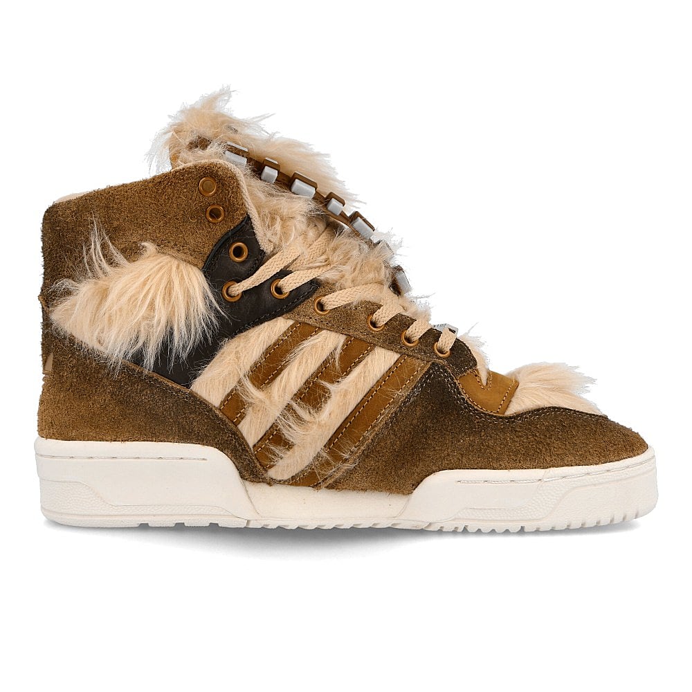 Star Wars x adidas Rivalry Hi Chewbacca - Image 2