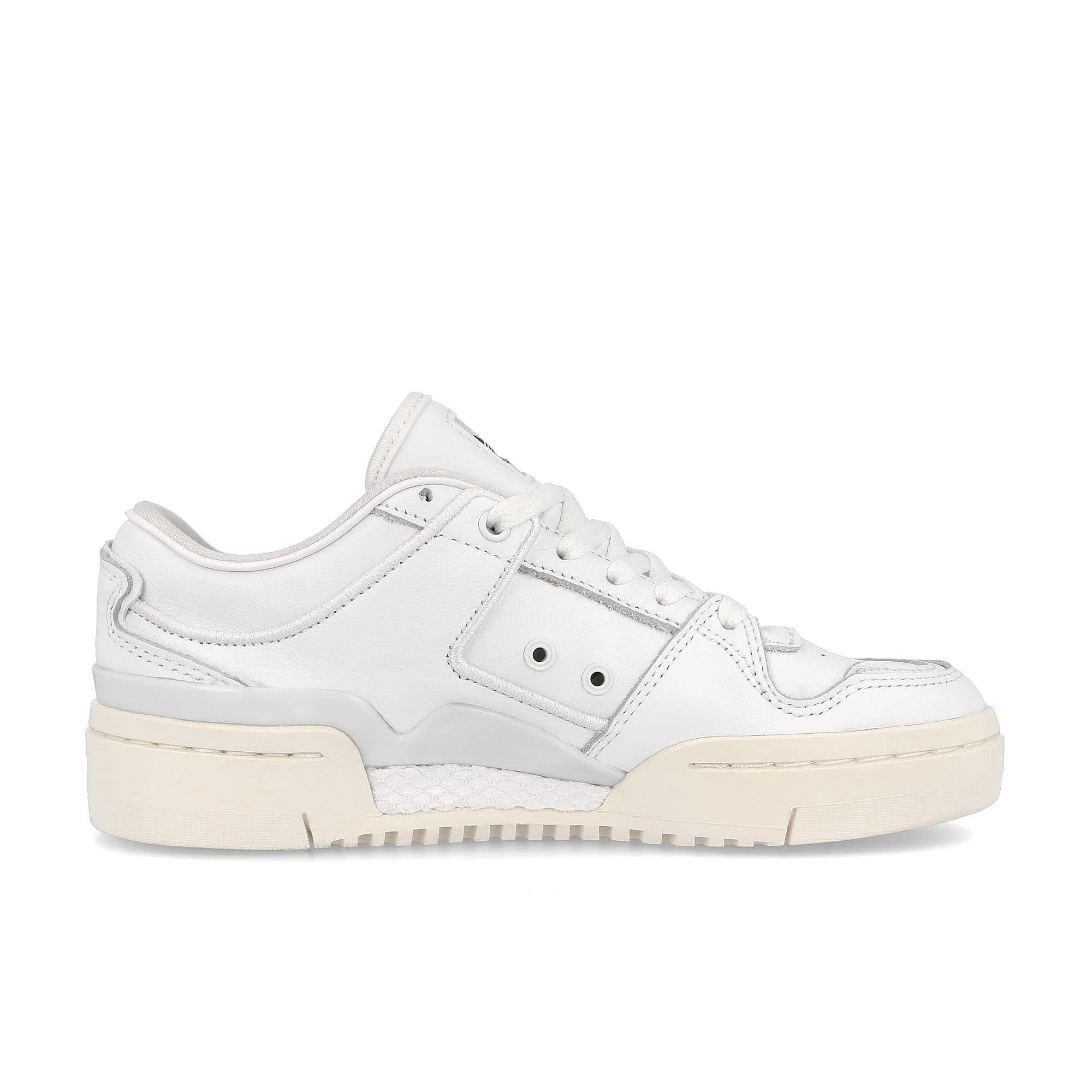 wmns forum luxe low - Image 2