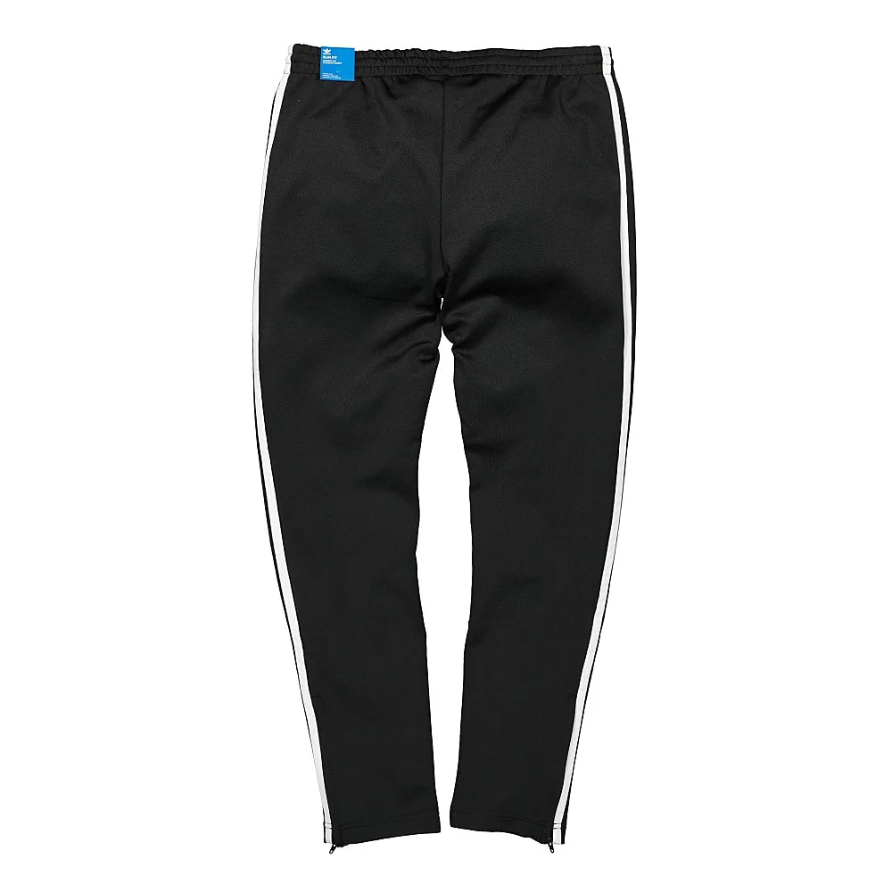 Wmns Superstar Primeblue Track Pants - Image 2