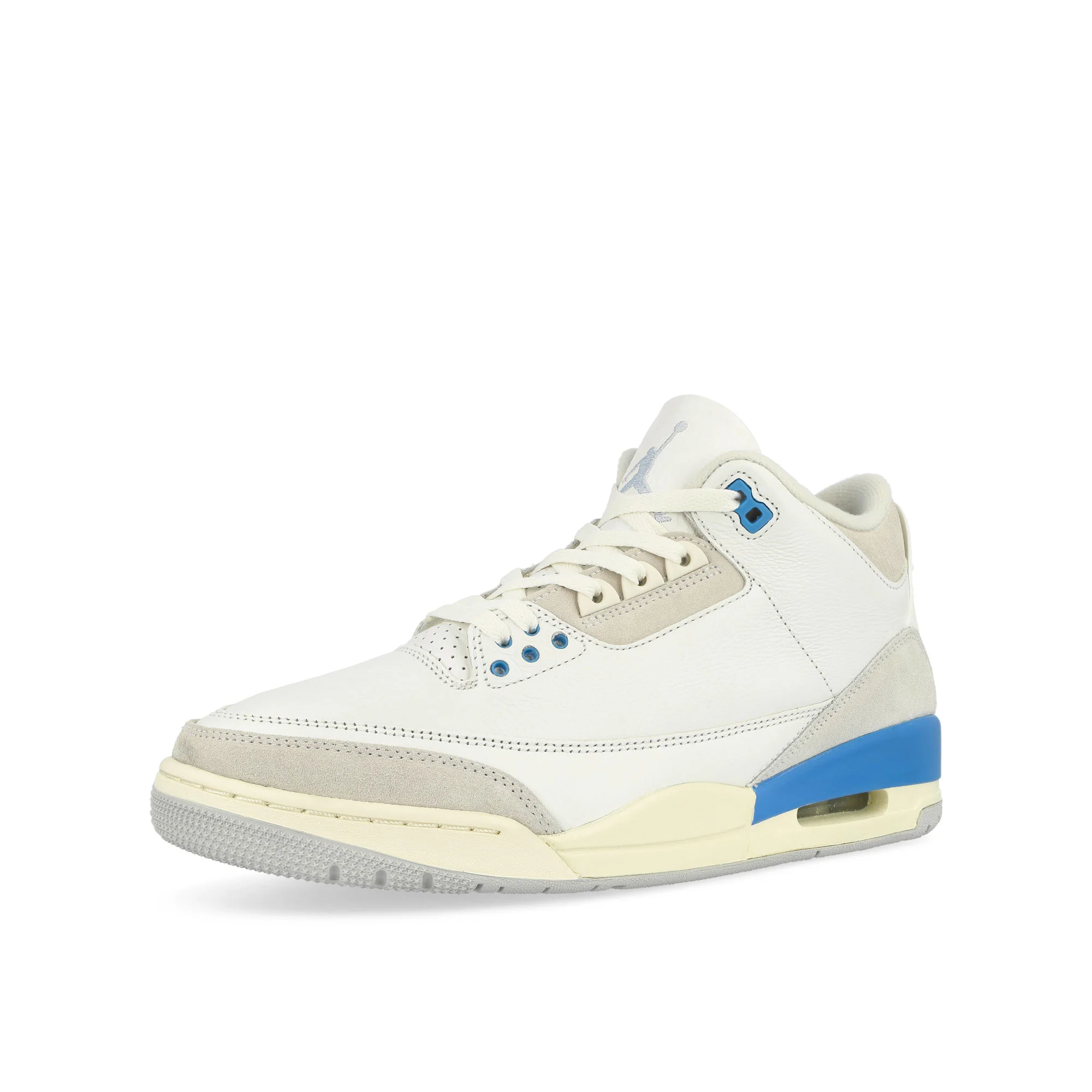 Air Jordan 3 Retro - Image 4