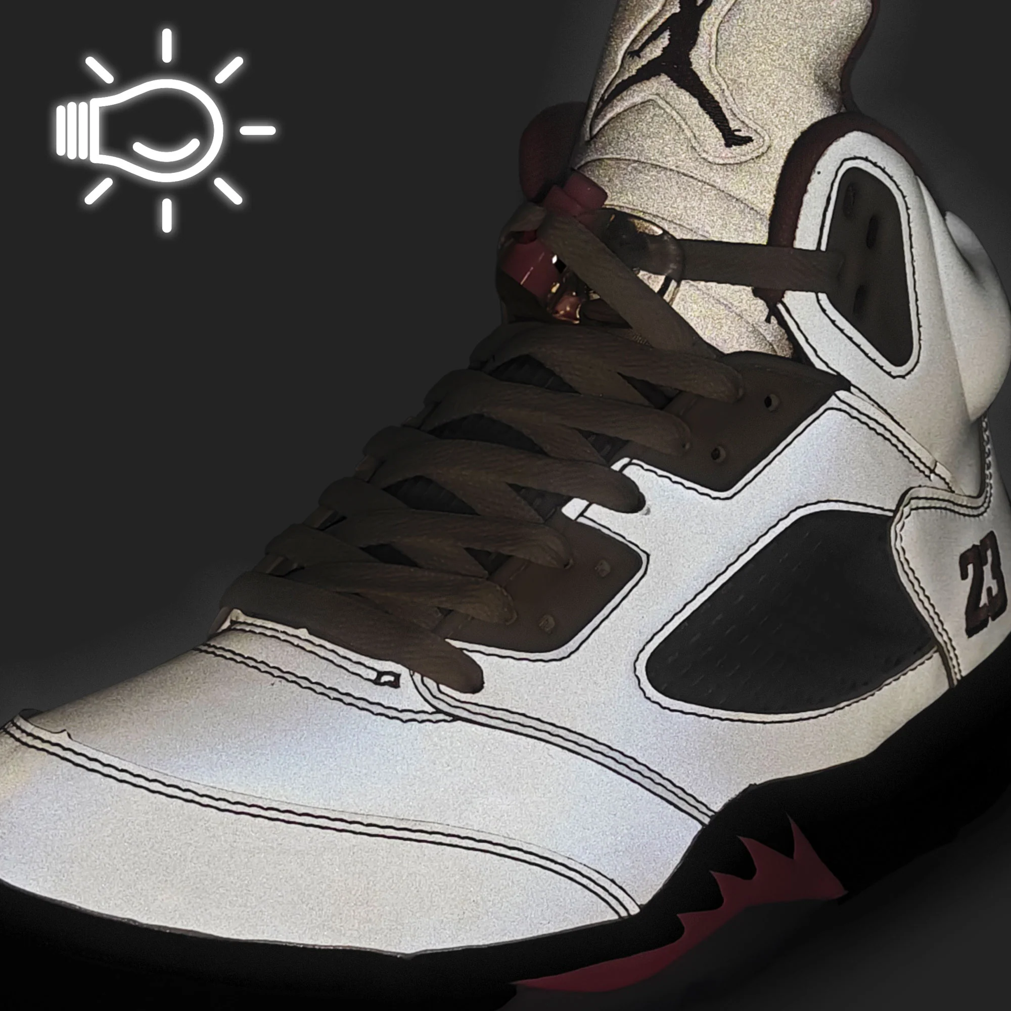 Air Jordan 5 Retro OG  - Image 3