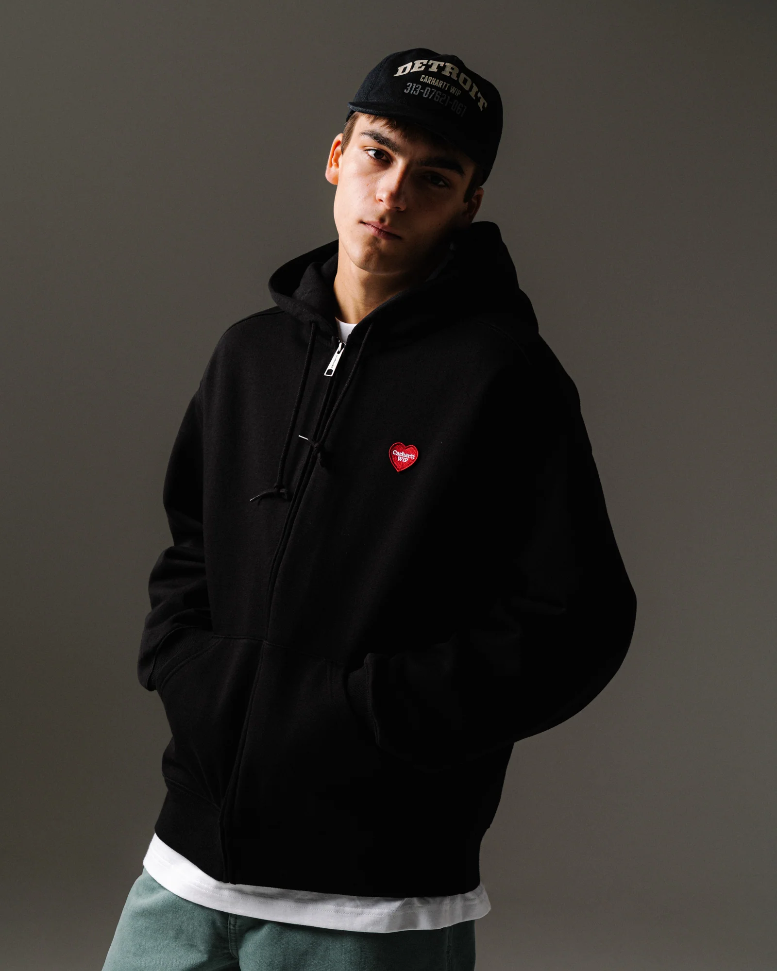 Hooded Heart II Hartt Sweat Jacket - Image 4