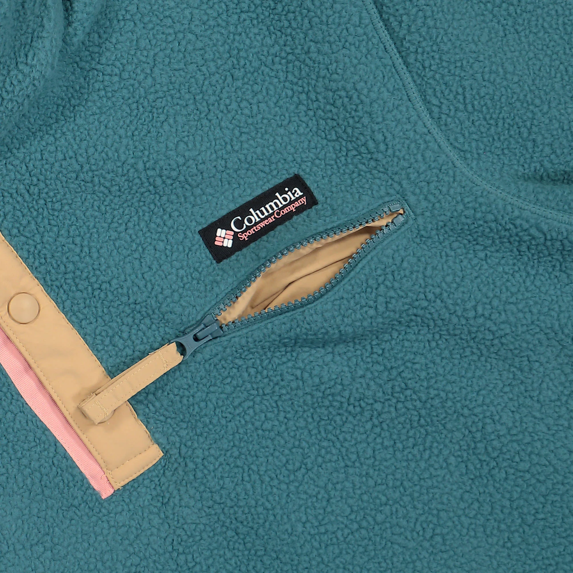 W Helvetia Cropped Half Snap Fleece - Image 4