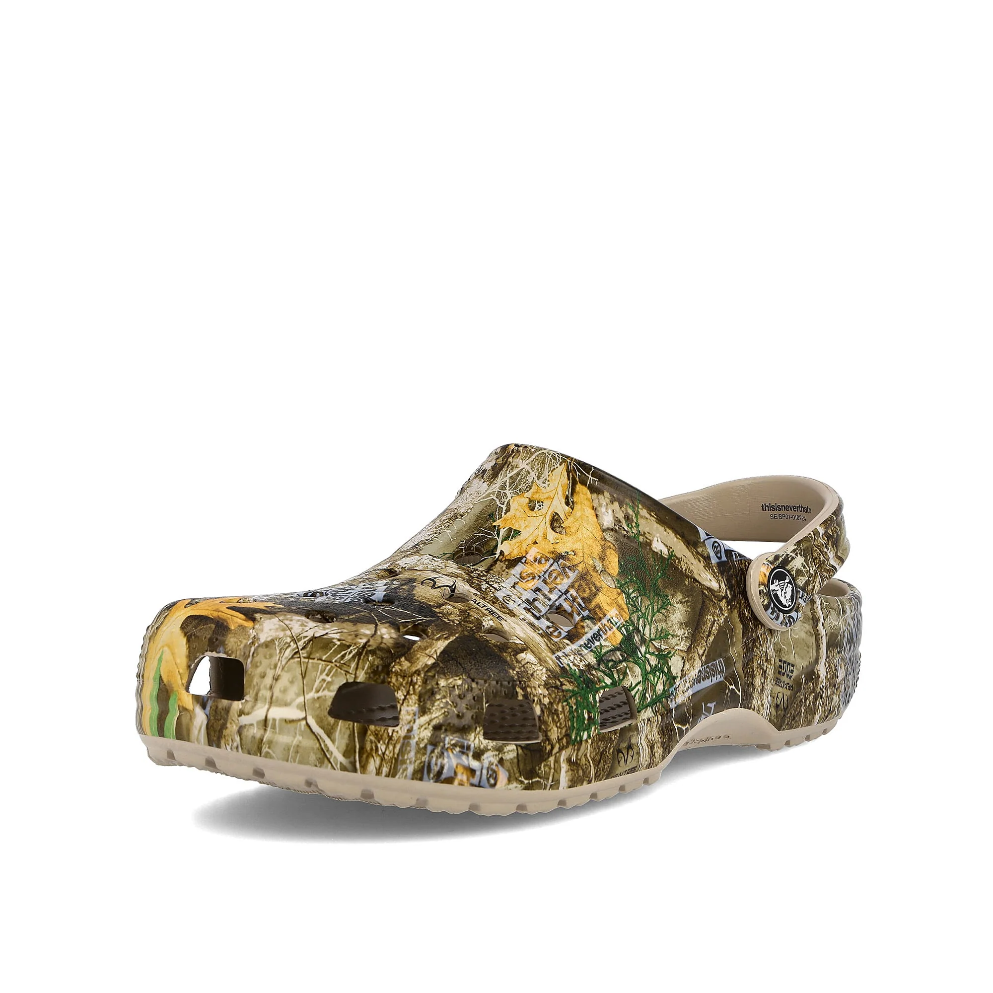 thisisneverthat x Realtree x Crocs Classic Clog - Image 4