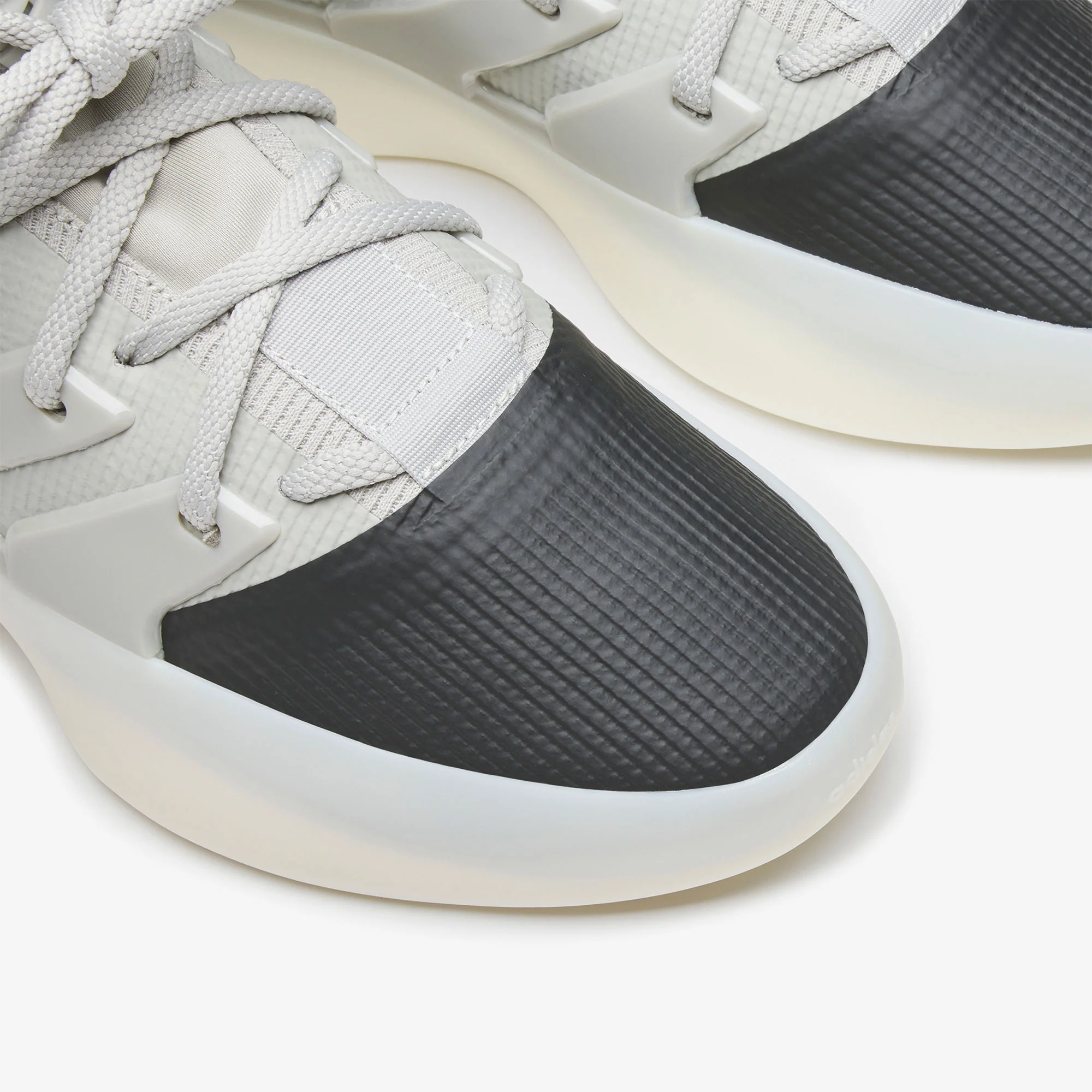 1 Basketball - Image 4