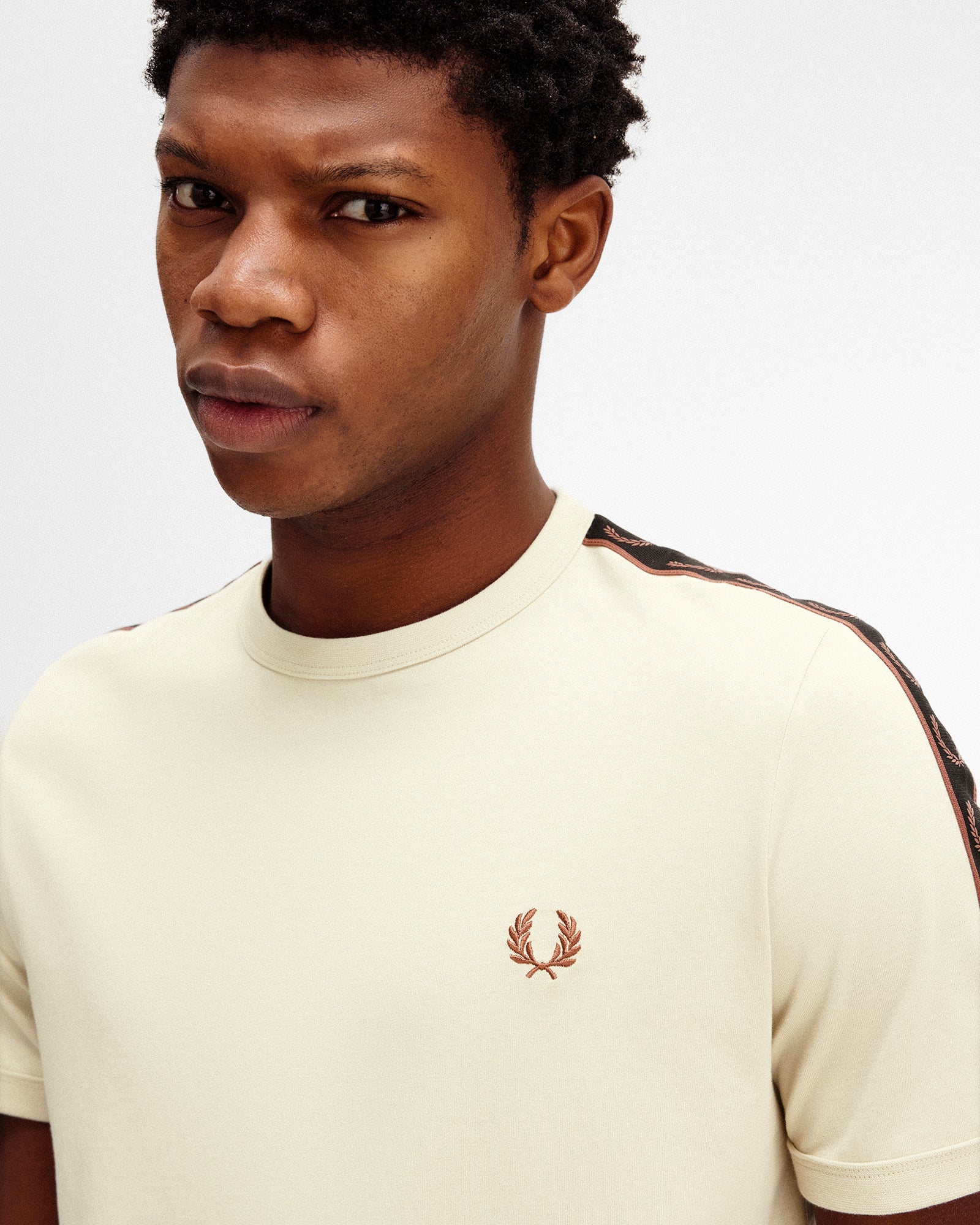 Contrast Tape Ringer T-Shirt - Image 4