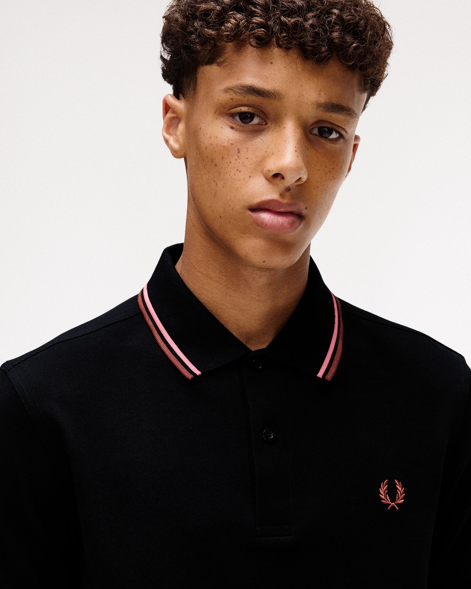 Twin Tipped Fred Perry Shirt - Image 5
