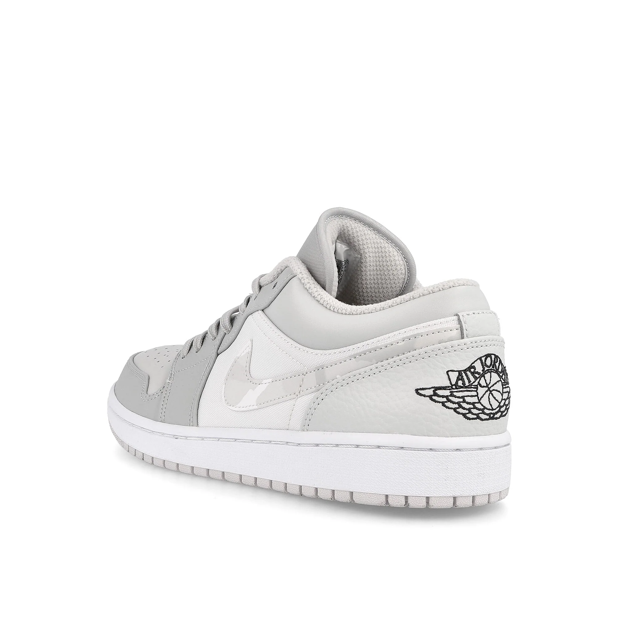 Air Jordan 1 Low - Image 3