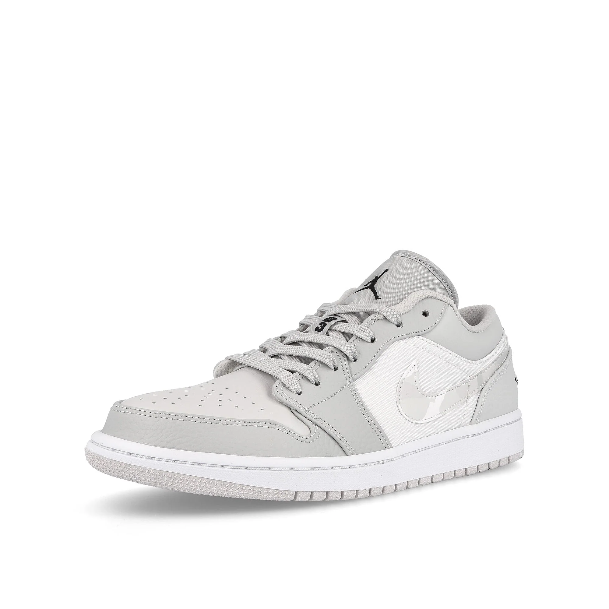 Air Jordan 1 Low - Image 4