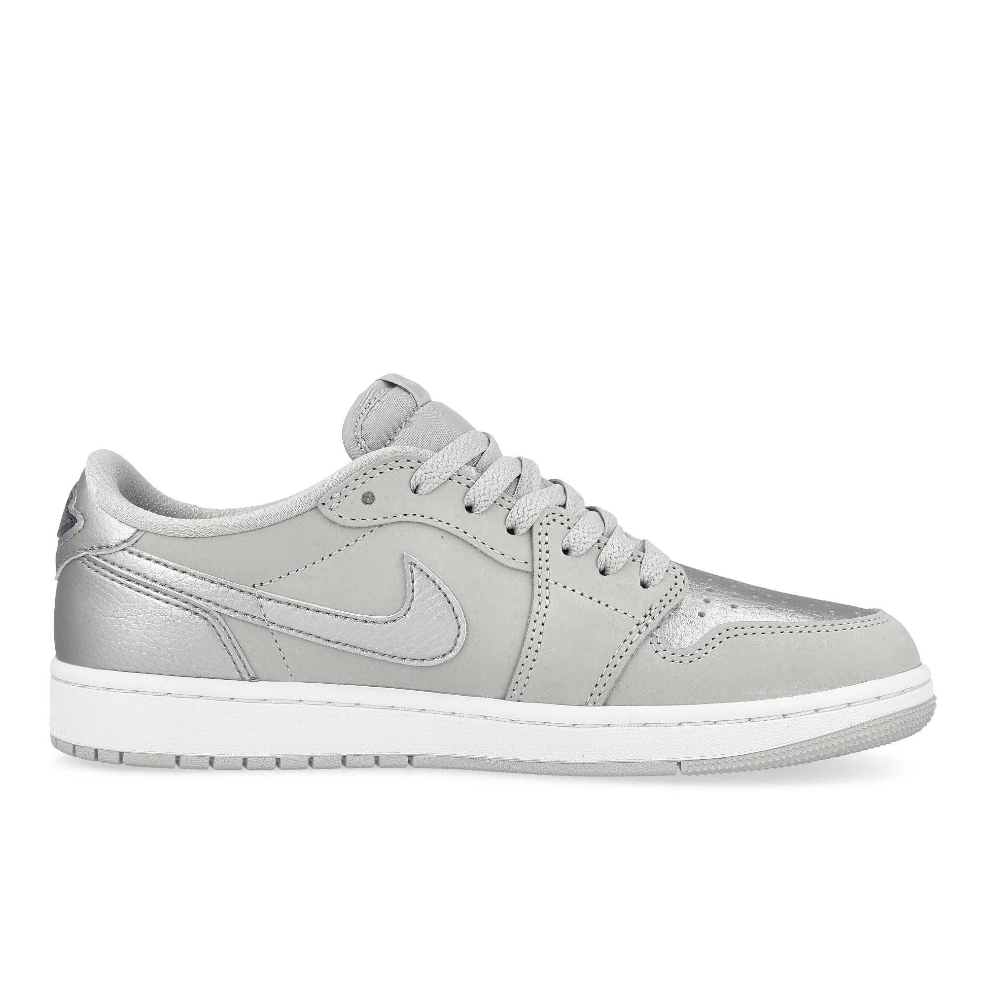 Air Jordan 1 Low OG - Image 2