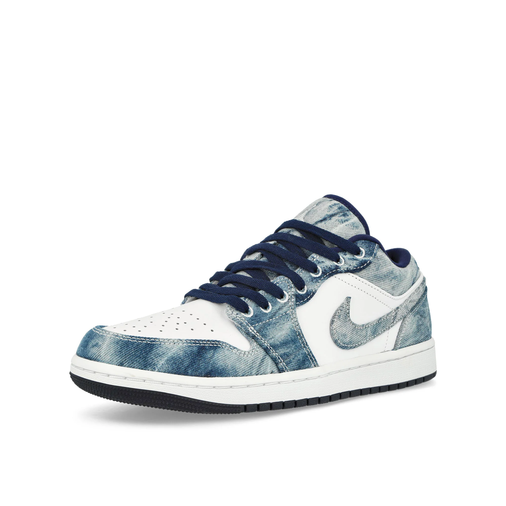 Air Jordan 1 Low SE - Image 4