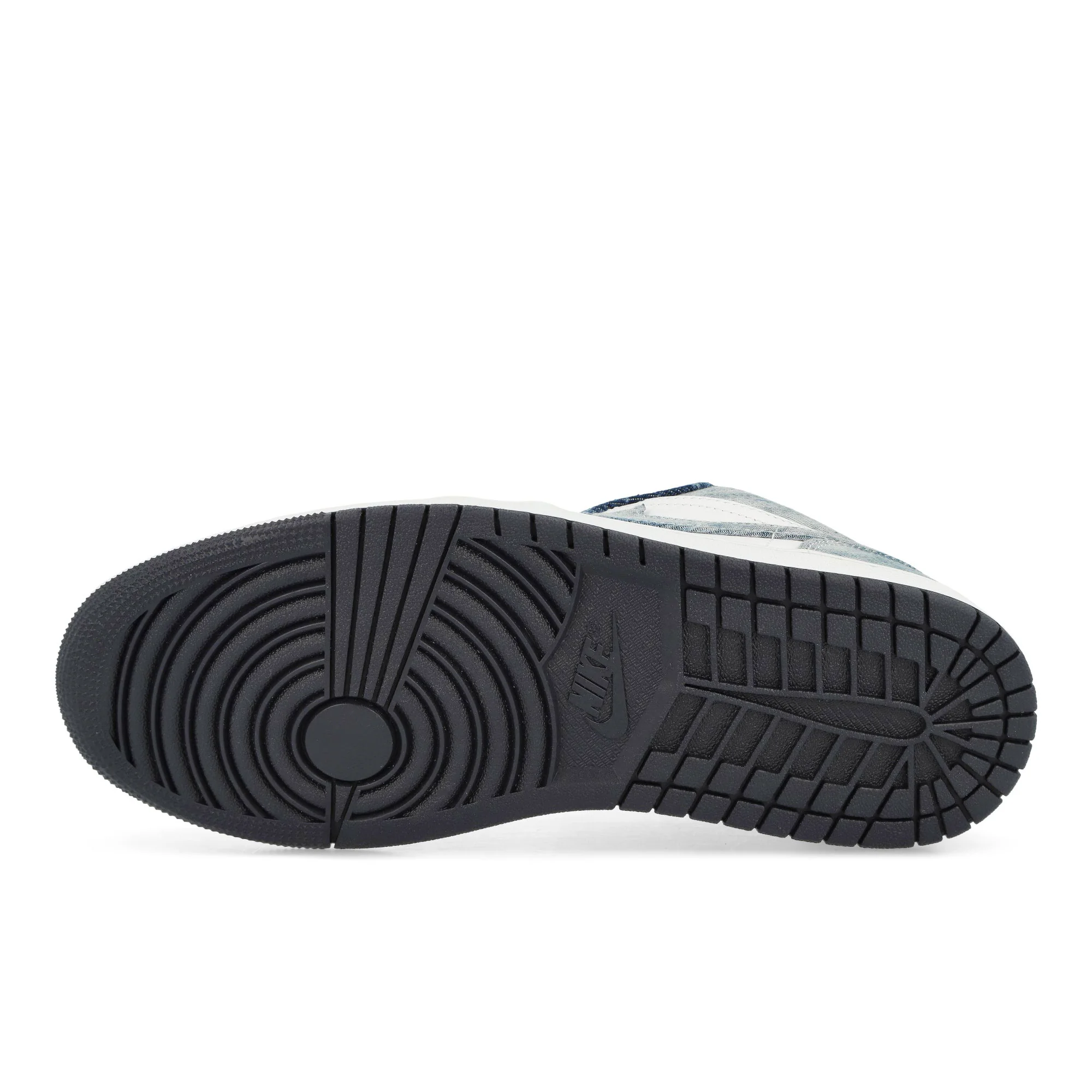 Air Jordan 1 Low SE - Image 6