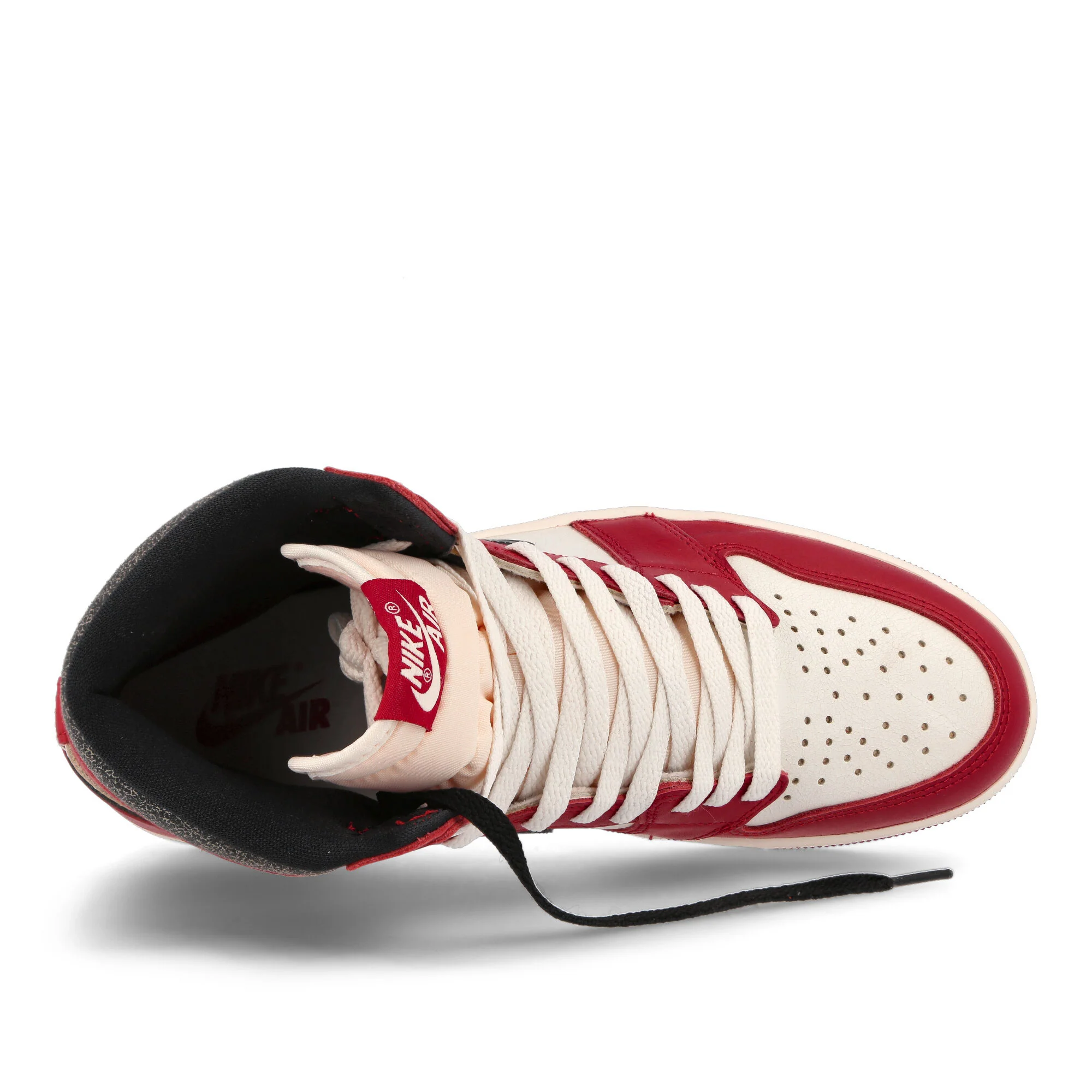 Air Jordan 1 Retro High OG - Image 5