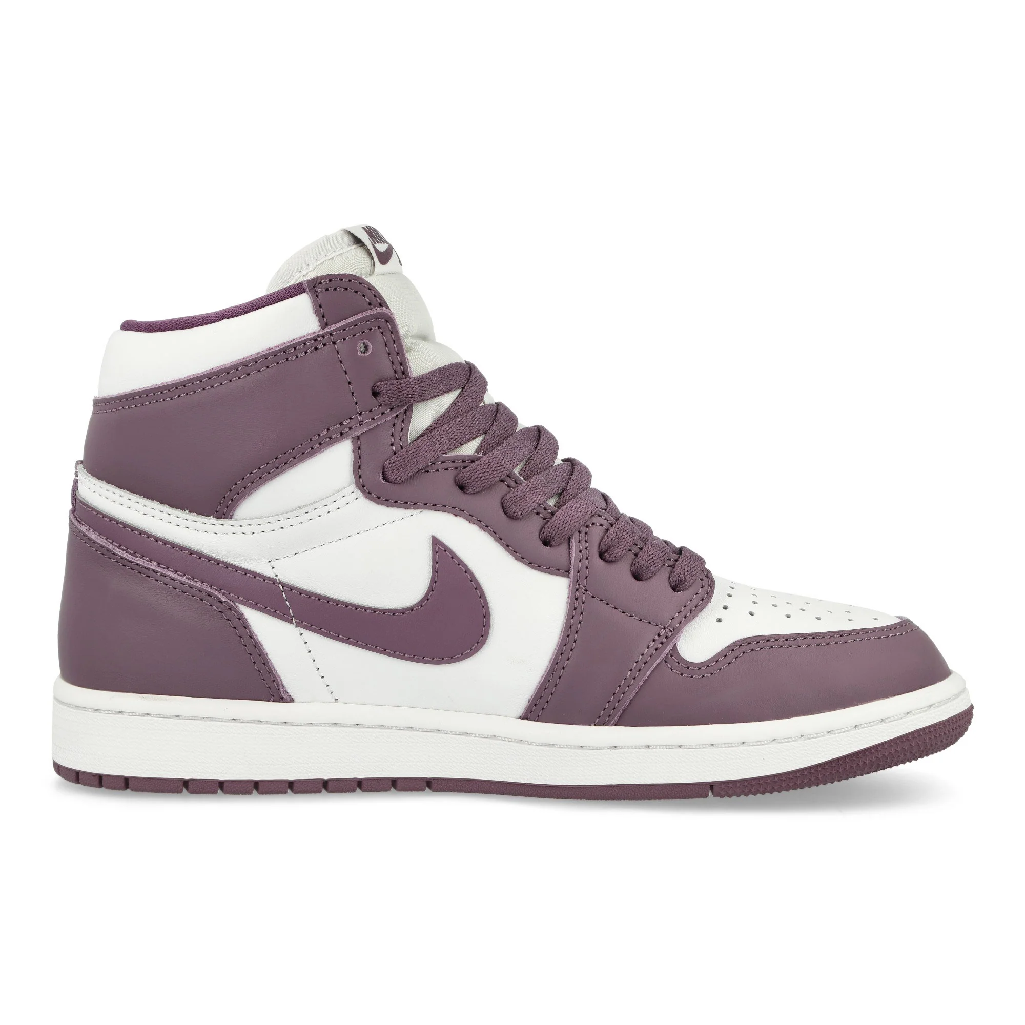 Air Jordan 1 Retro High OG - Image 2