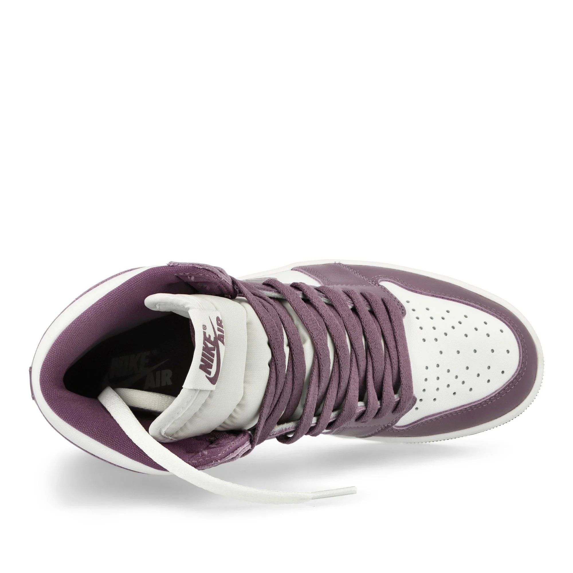 Air Jordan 1 Retro High OG - Image 5