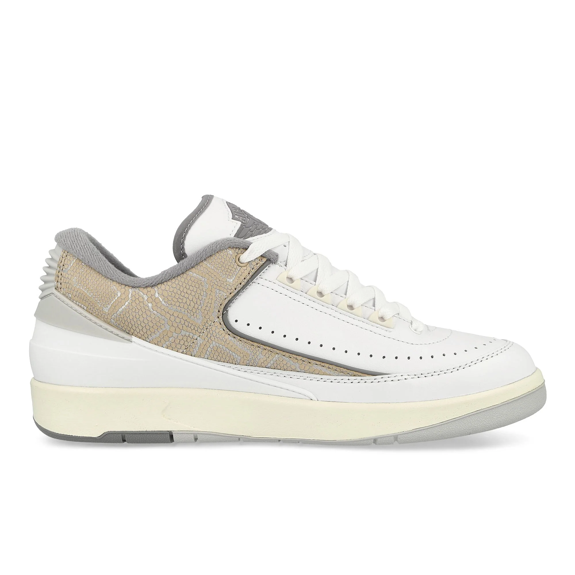 Air Jordan 2 Retro Low - Image 2