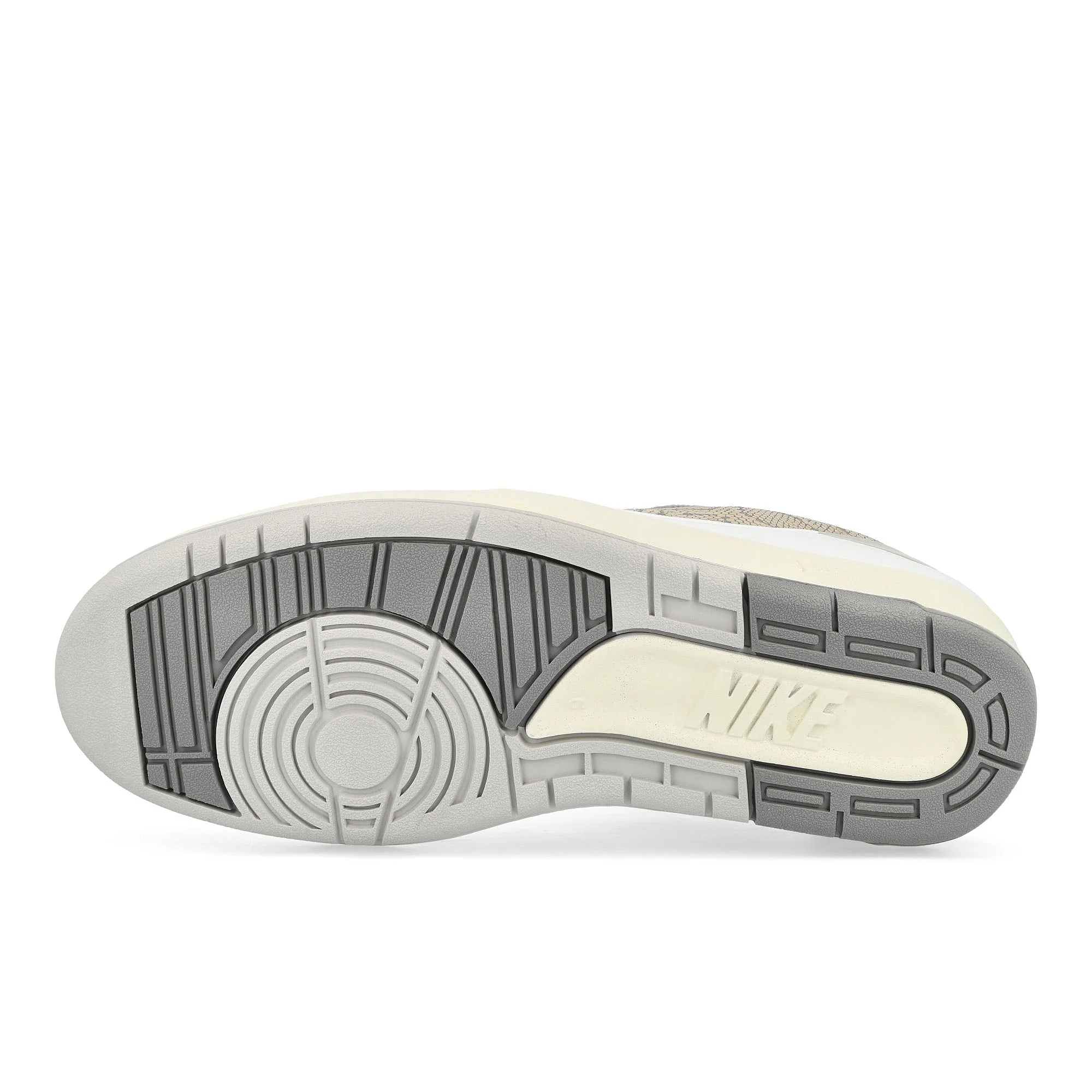 Air Jordan 2 Retro Low - Image 7