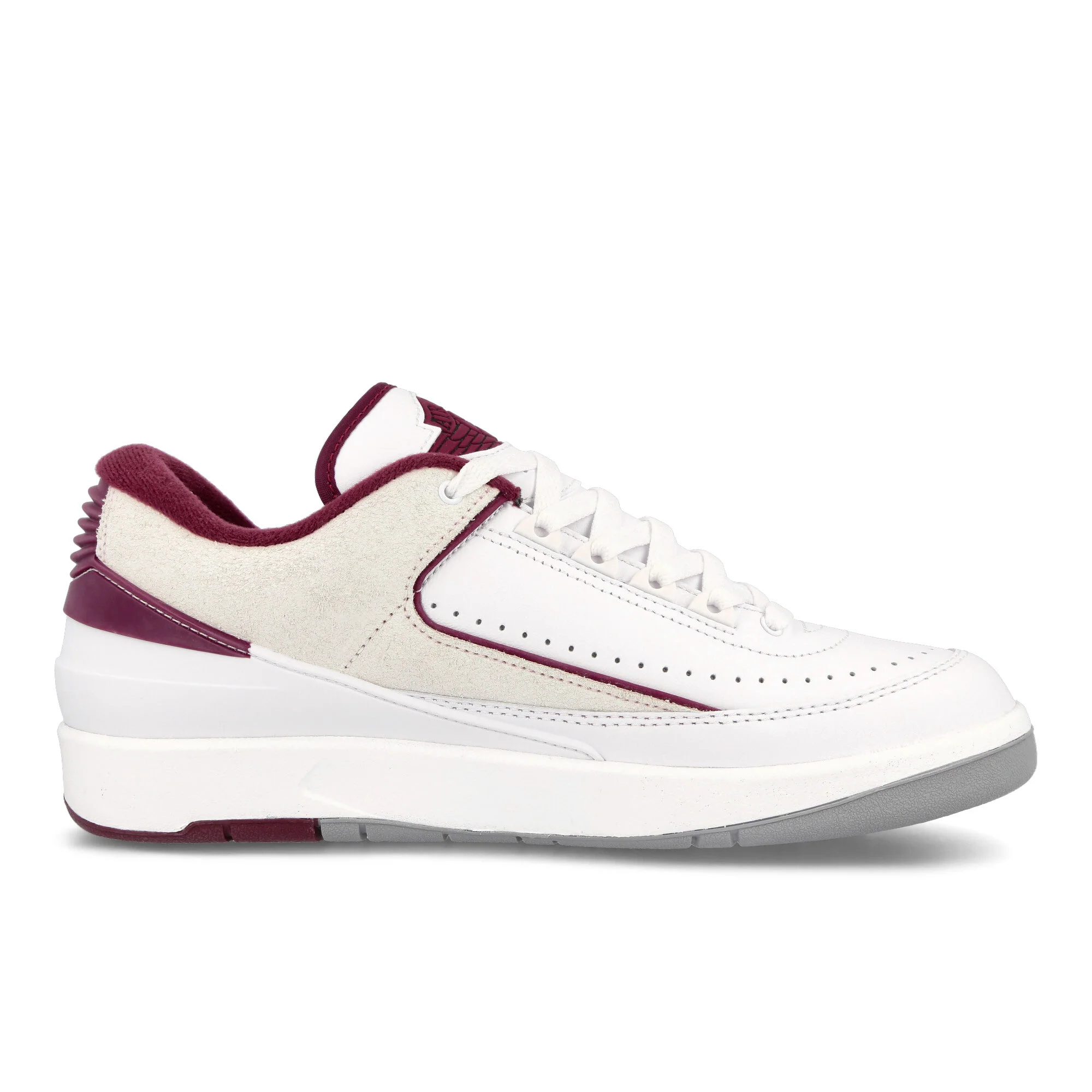 Air Jordan 2 Retro Low - Image 2