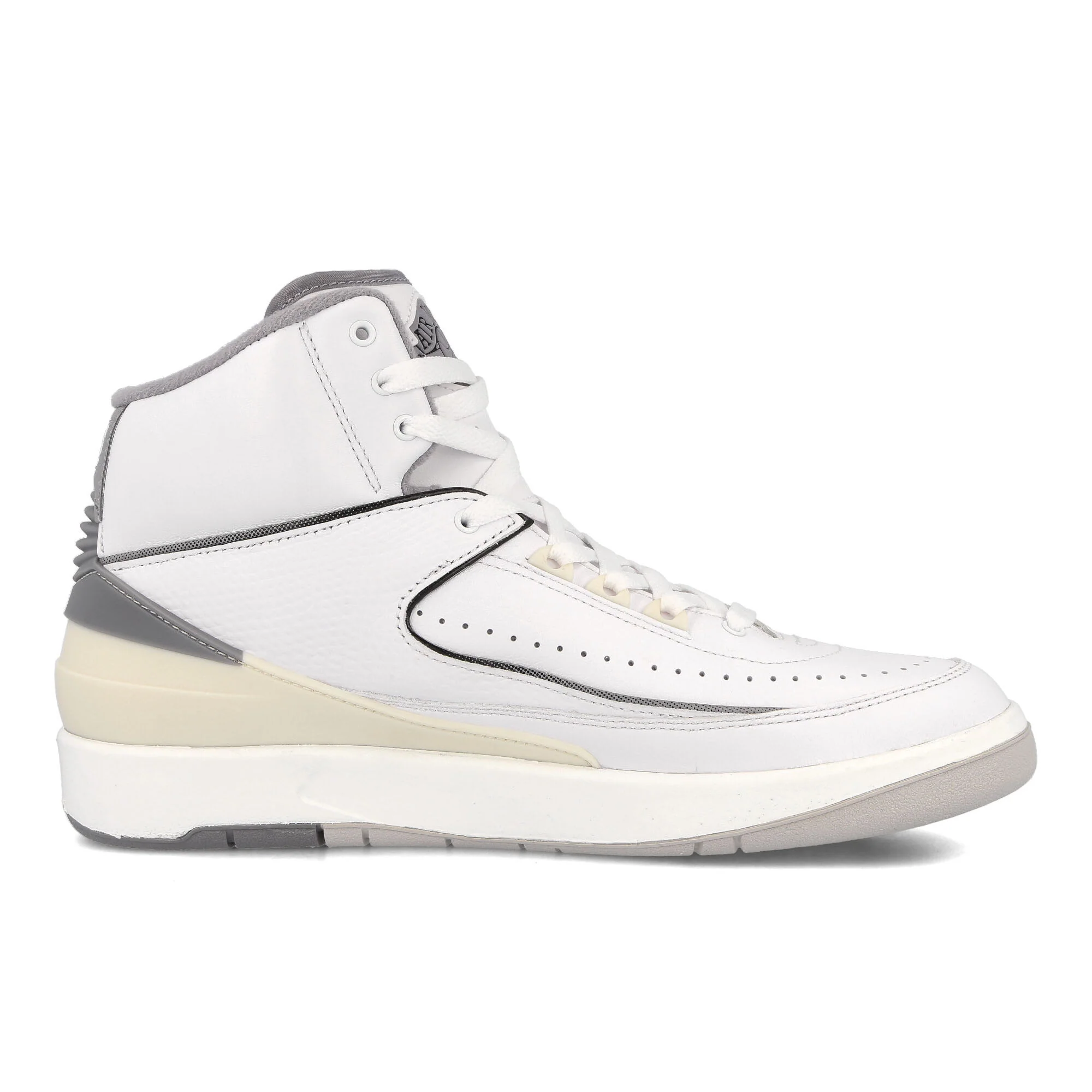 Air Jordan 2 Retro - Image 2