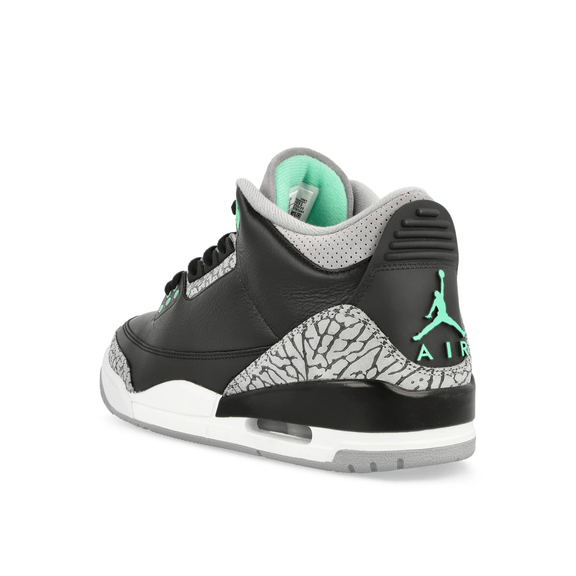 Air Jordan 3 Retro - Image 3