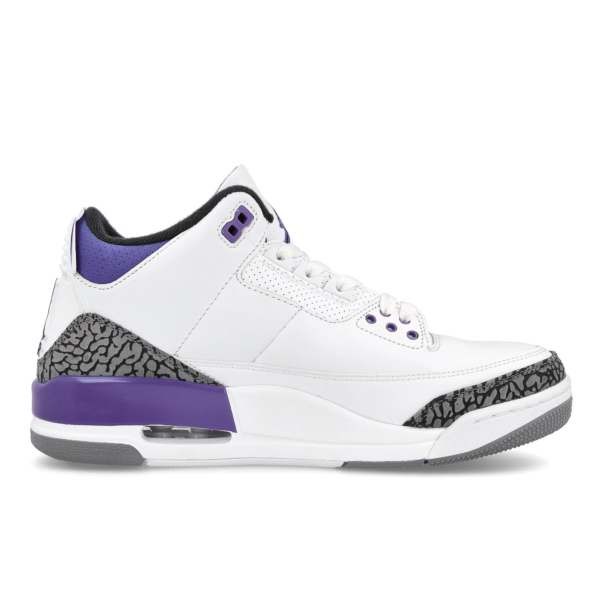 Air Jordan 3 Retro - Image 2