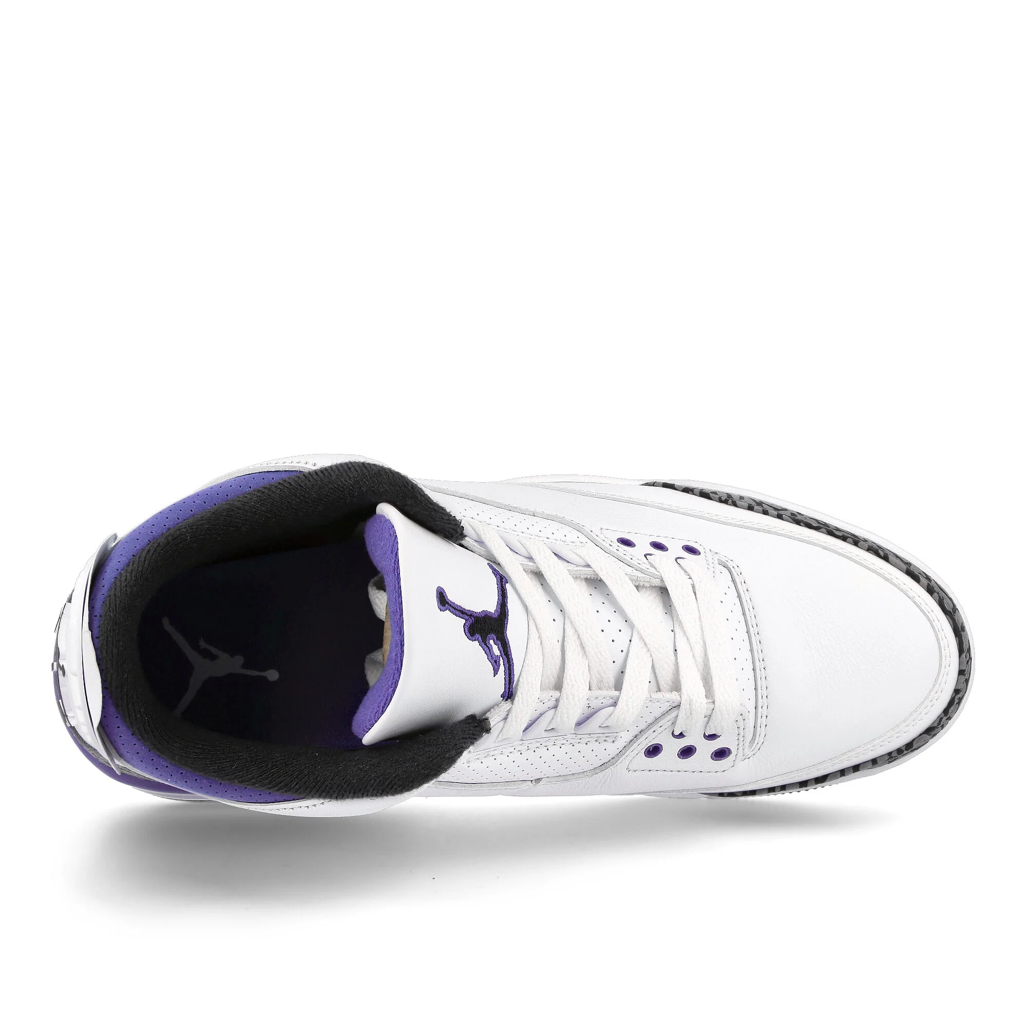 Air Jordan 3 Retro - Image 5