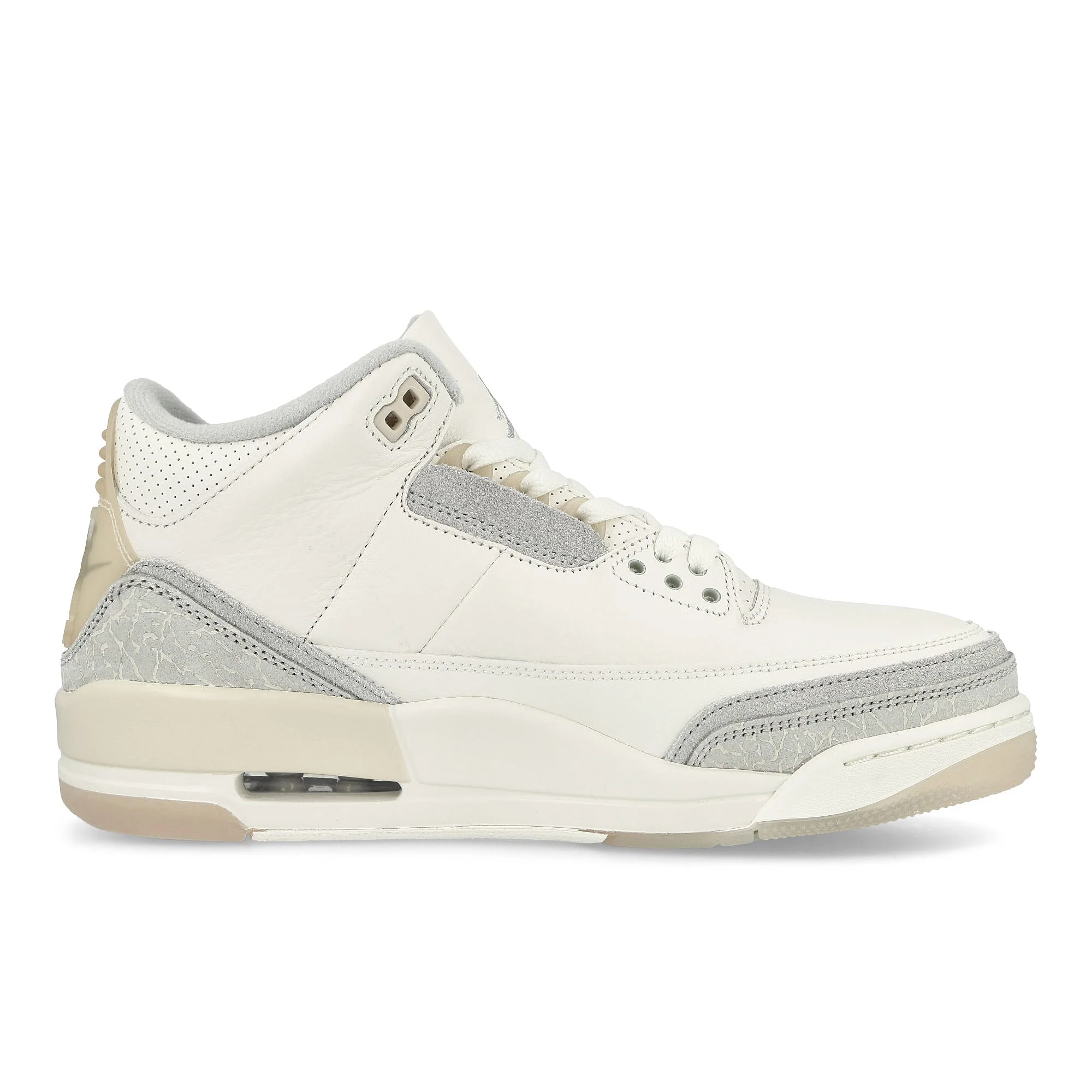 Air Jordan 3 Retro - Image 2