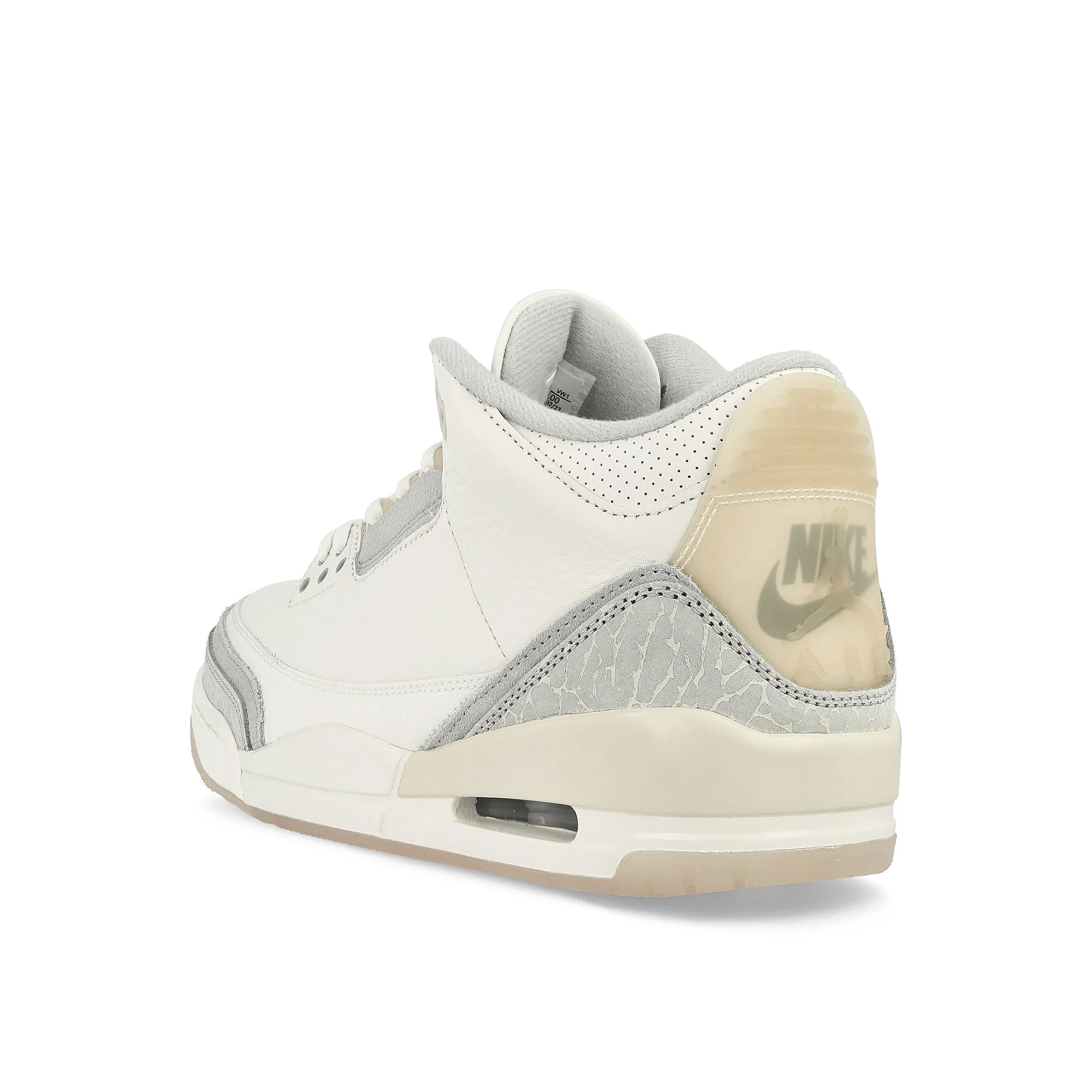 Air Jordan 3 Retro - Image 3