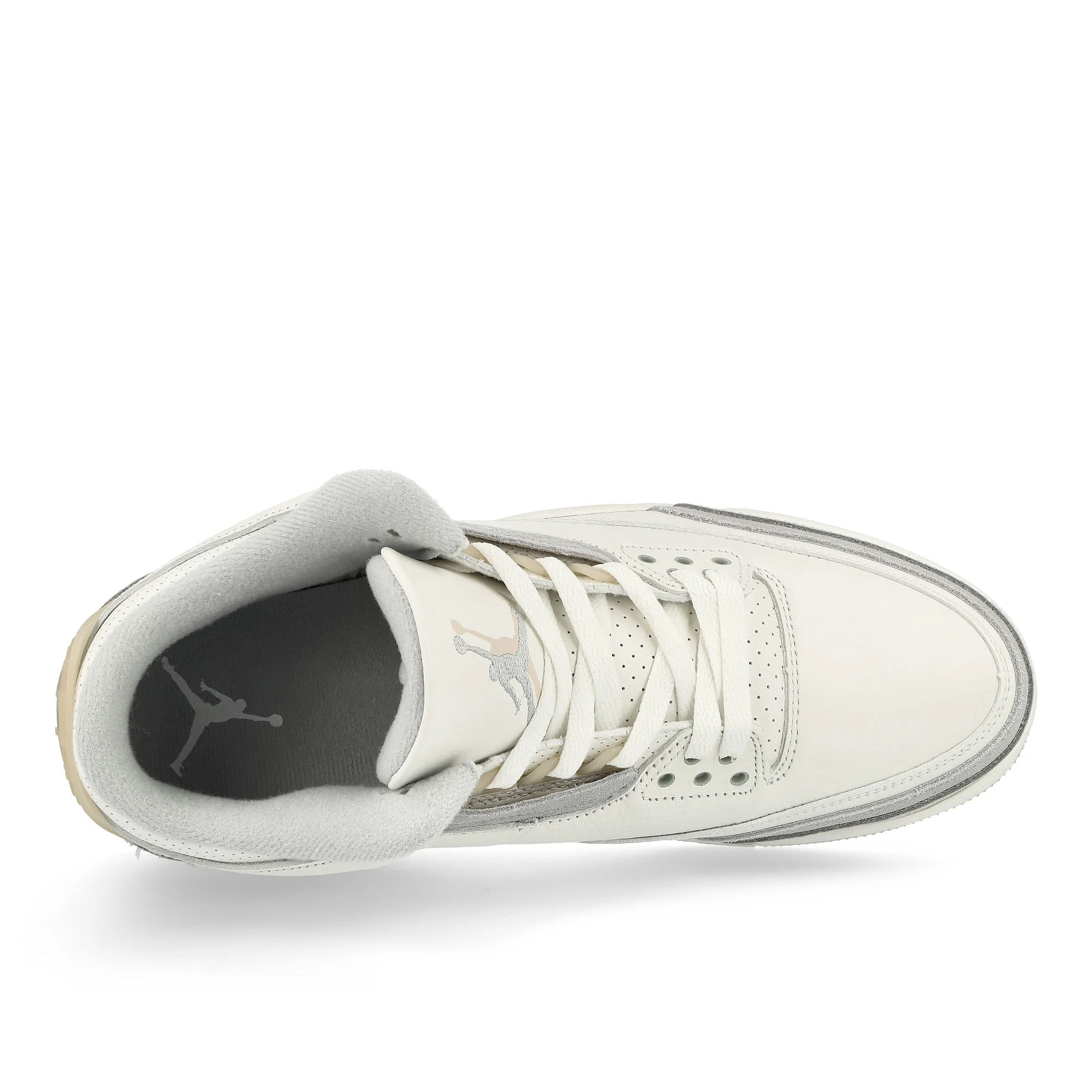 Air Jordan 3 Retro - Image 5