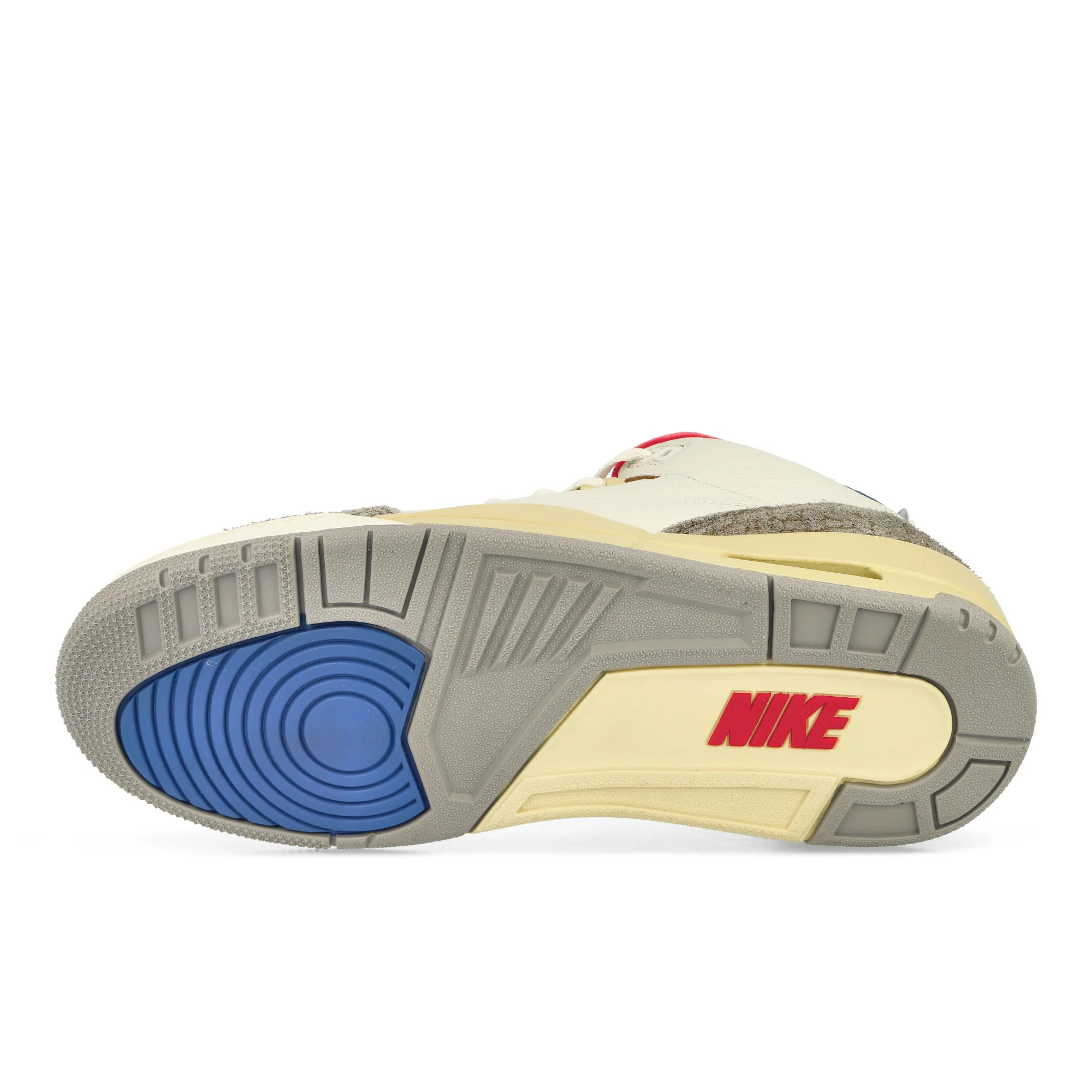 Air Jordan 3 Retro - Image 7