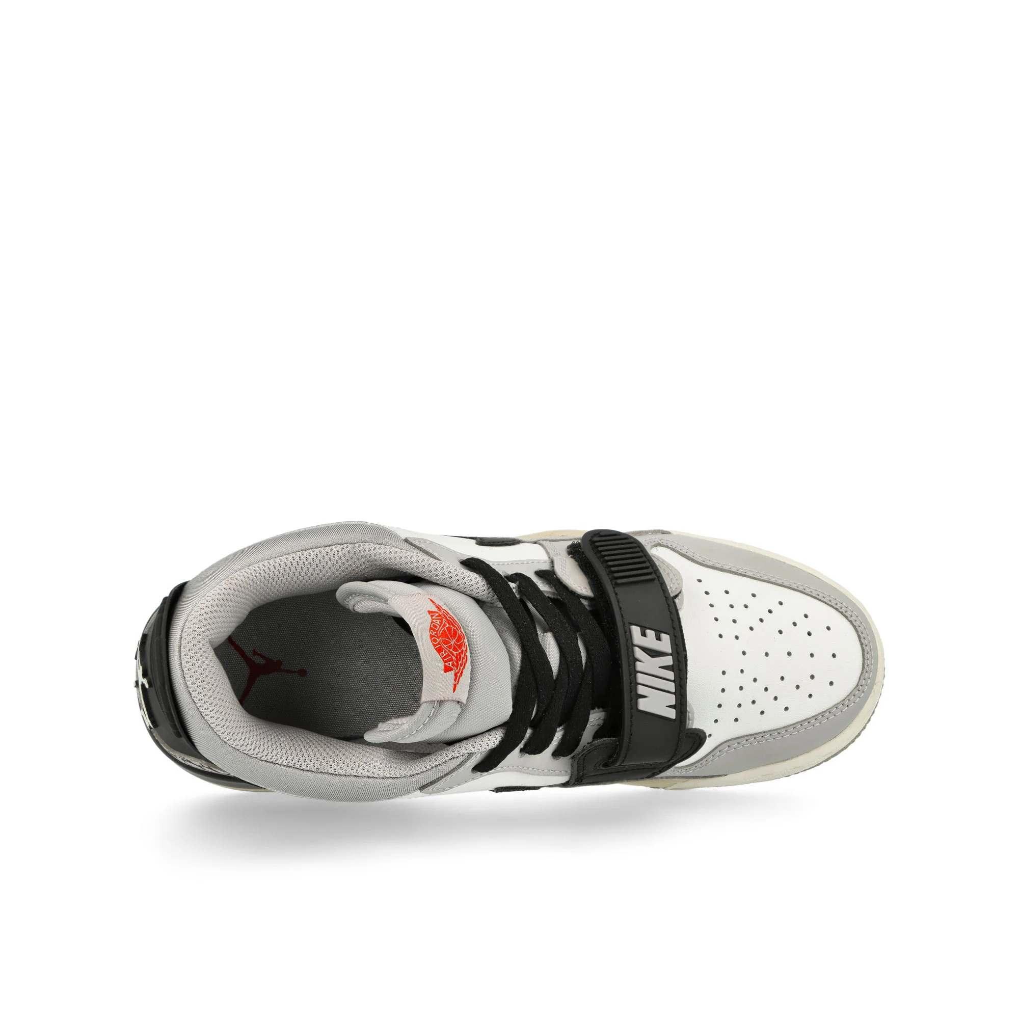 Air Jordan Lagacy 312 Low GS - Image 5