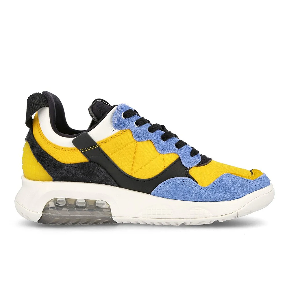 Air Jordan MA2 - Image 2