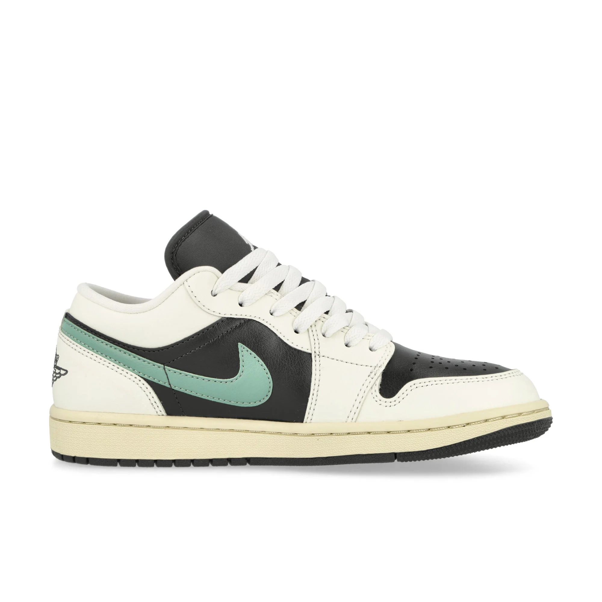 Wmns Air Jordan 1 Low - Image 2