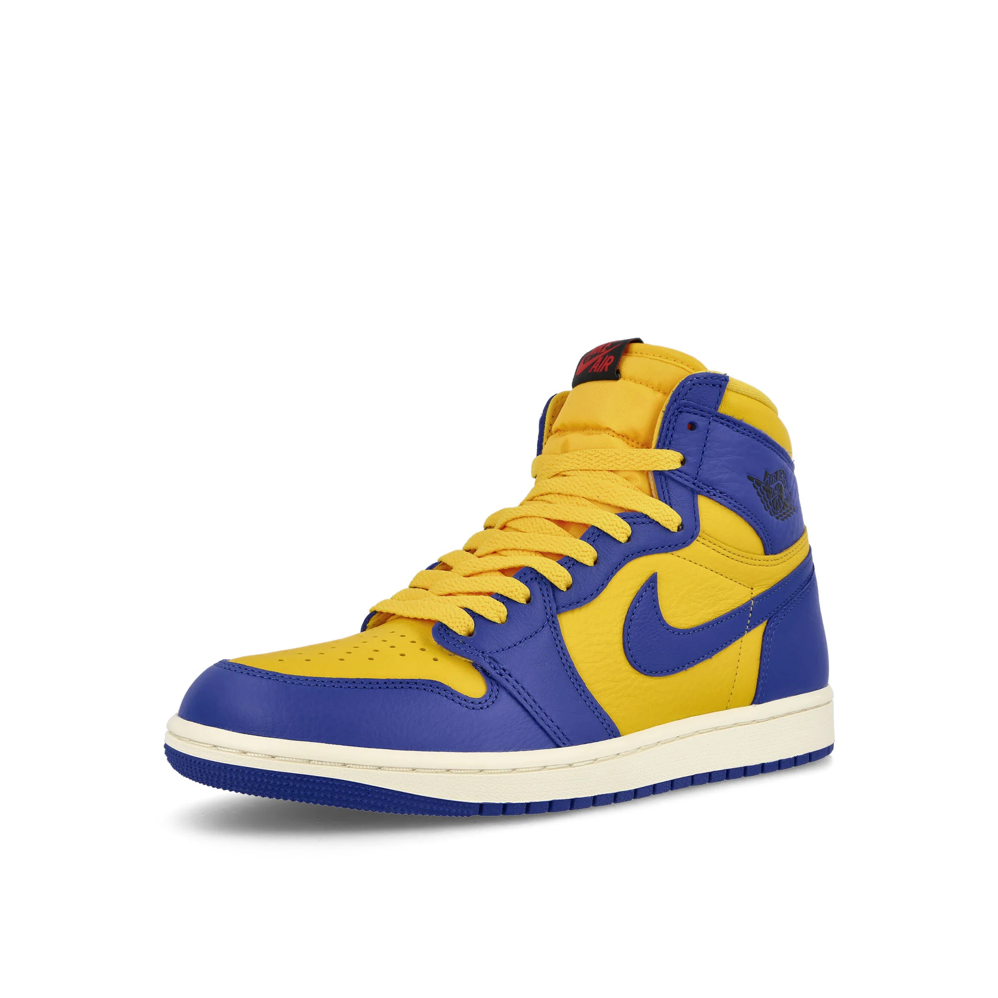 Wmns Air Jordan 1 Retro High OG - Image 4
