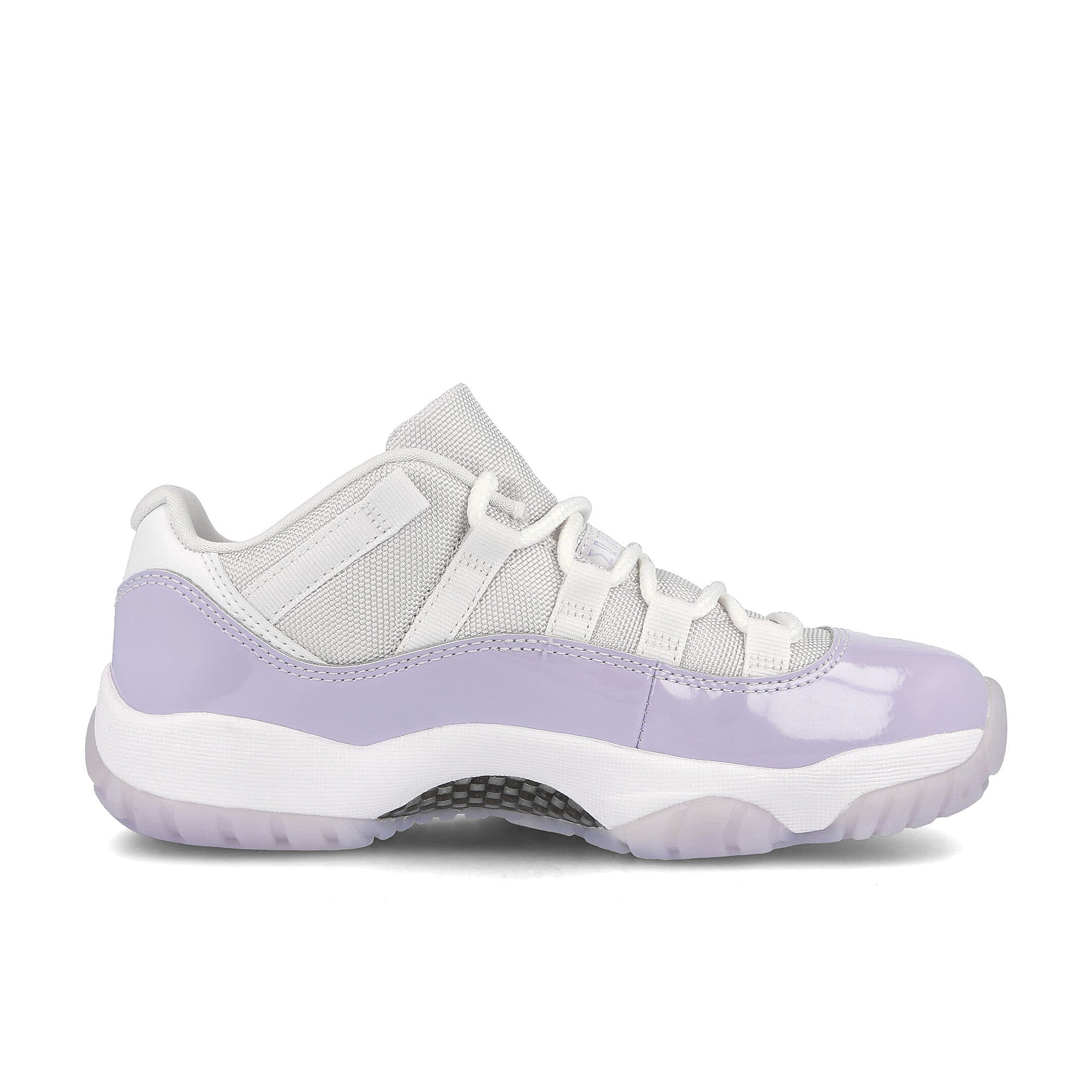 Wmns Air Jordan 11 Retro Low - Image 2