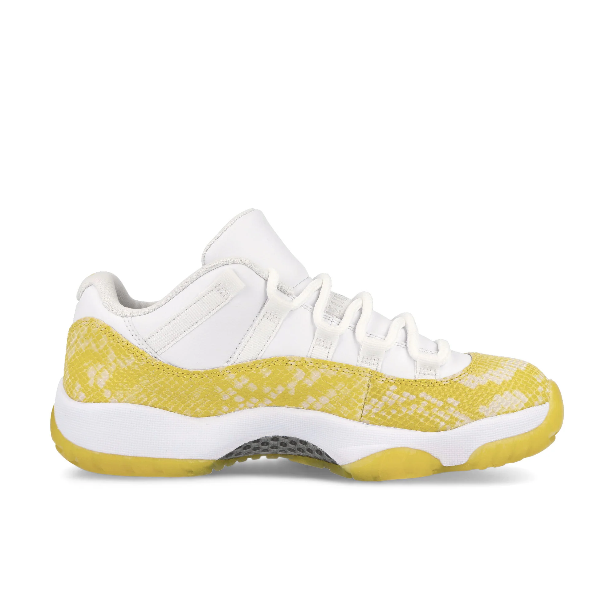 Wmns Air Jordan 11 Retro Low - Image 2