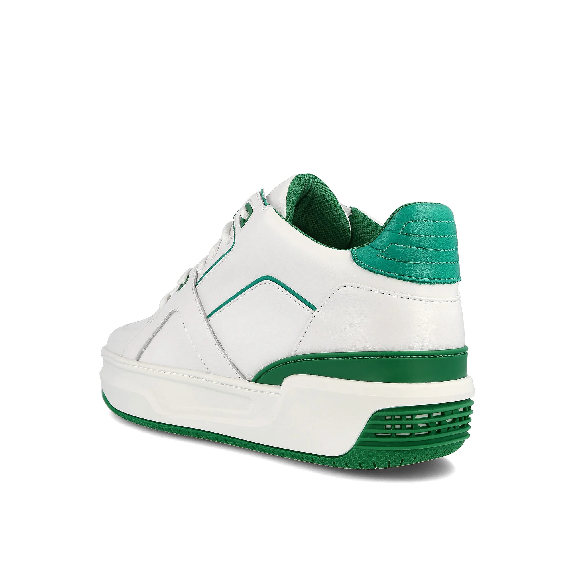 courtside lo - Image 3