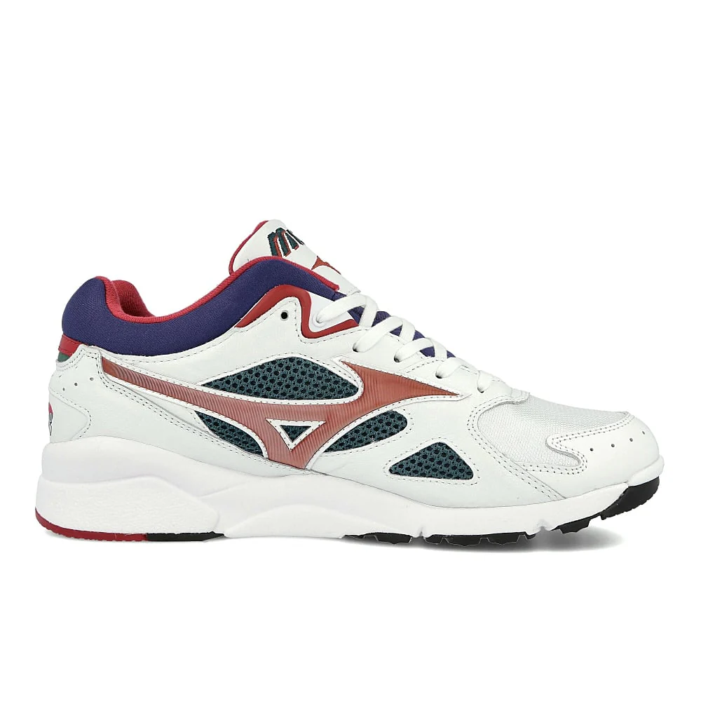 Carefree x Mizuno Sky Medal - Image 2