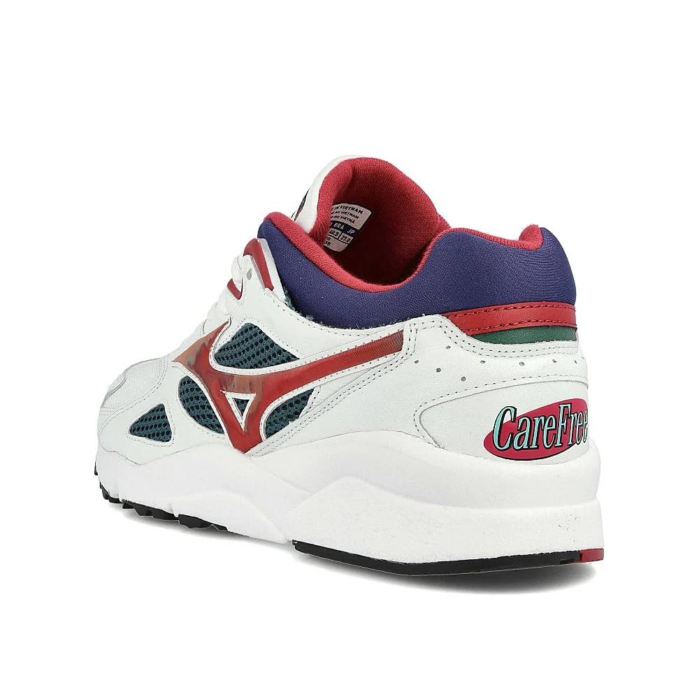 Carefree x Mizuno Sky Medal - Image 3