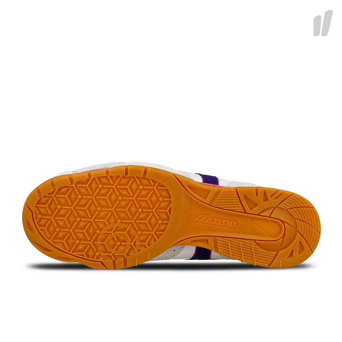 Club 75 x Mizuno Court Select - Image 6