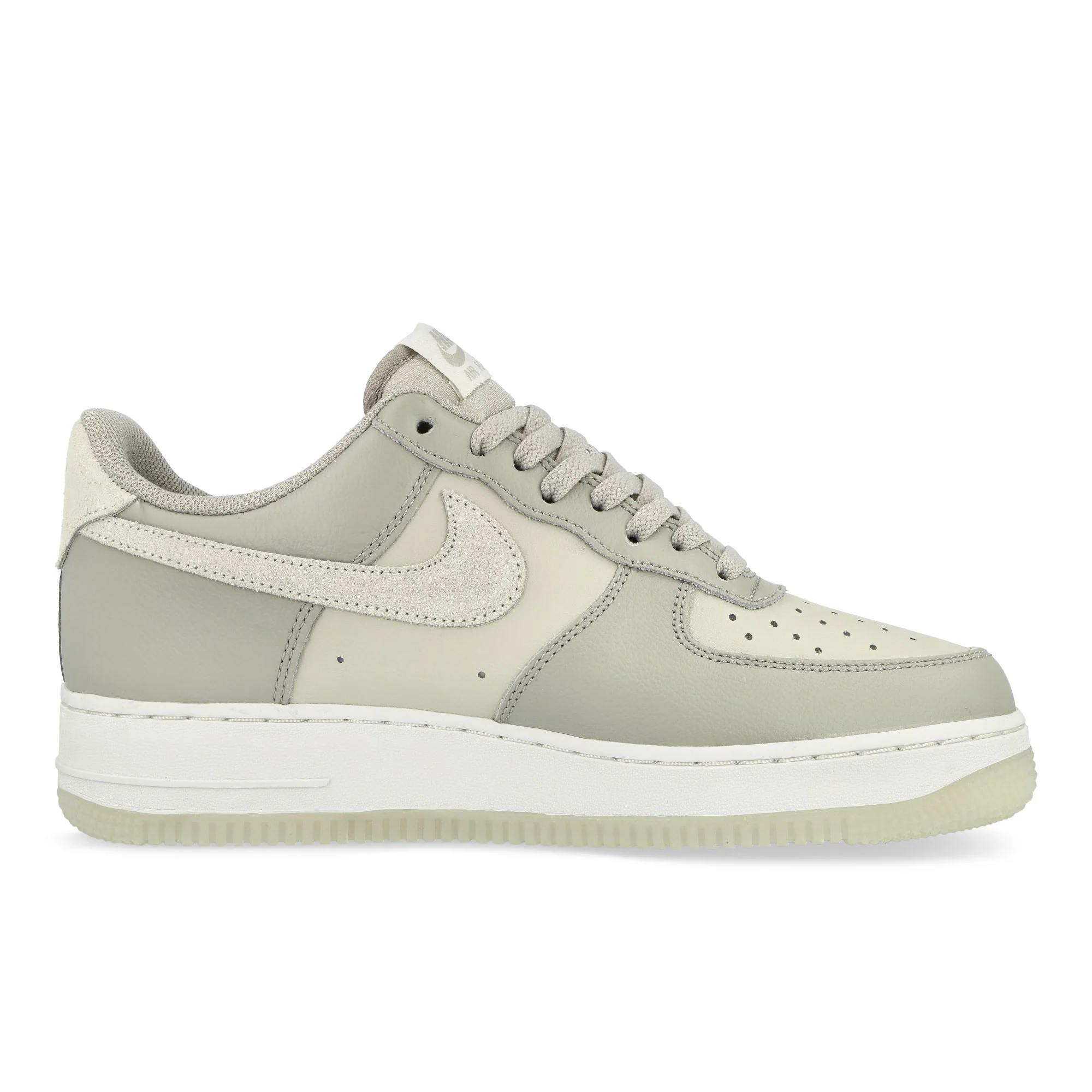Air Force 1 '07 LV8 - Image 2