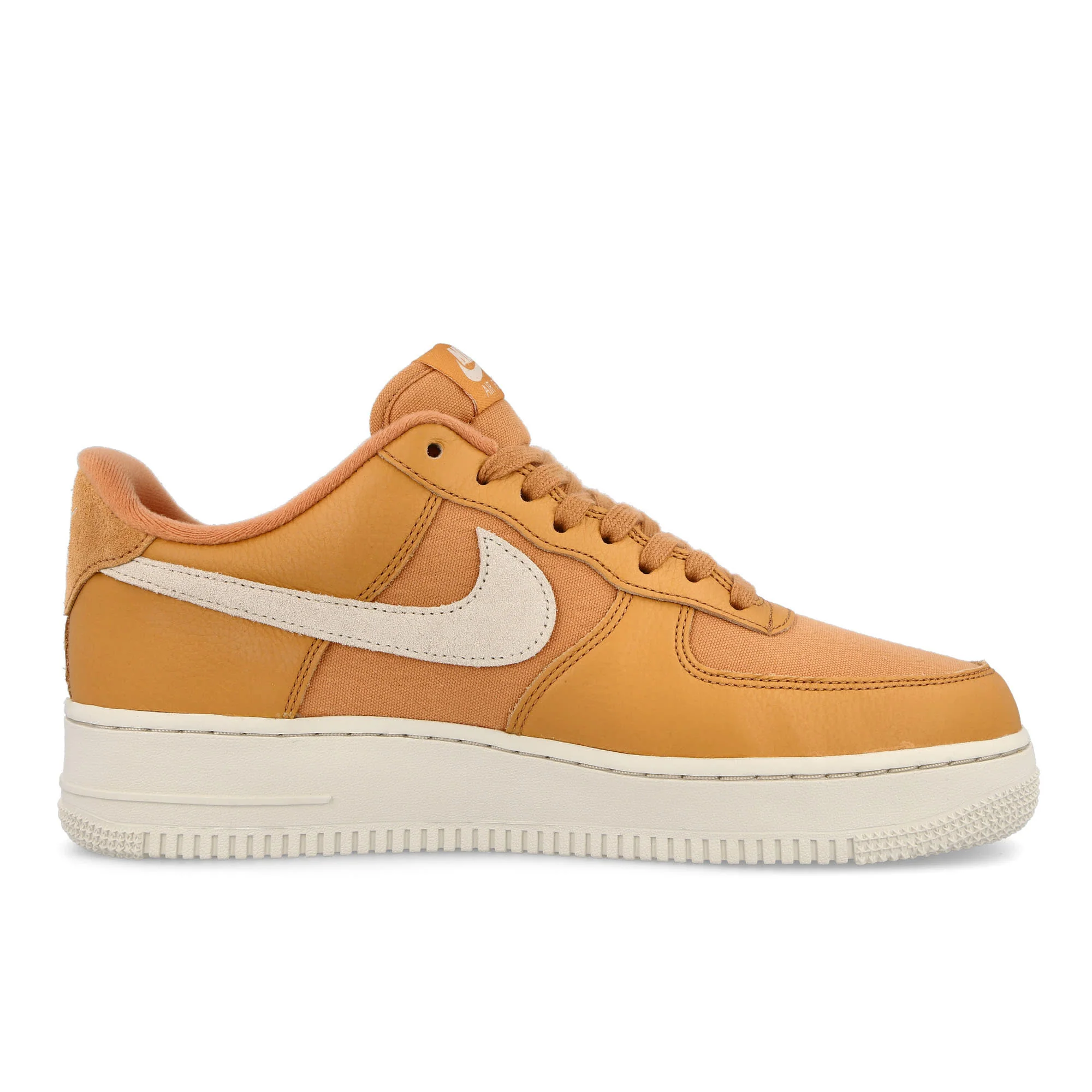 Air Force 1 '07 LX - Image 2