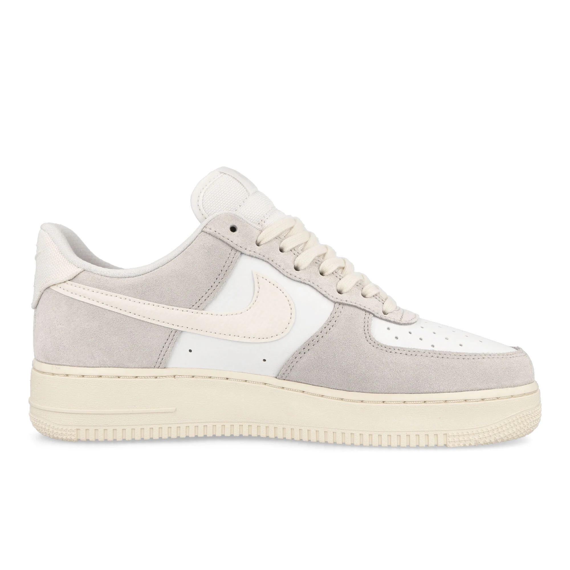 Air Force 1 LV8 - Image 2