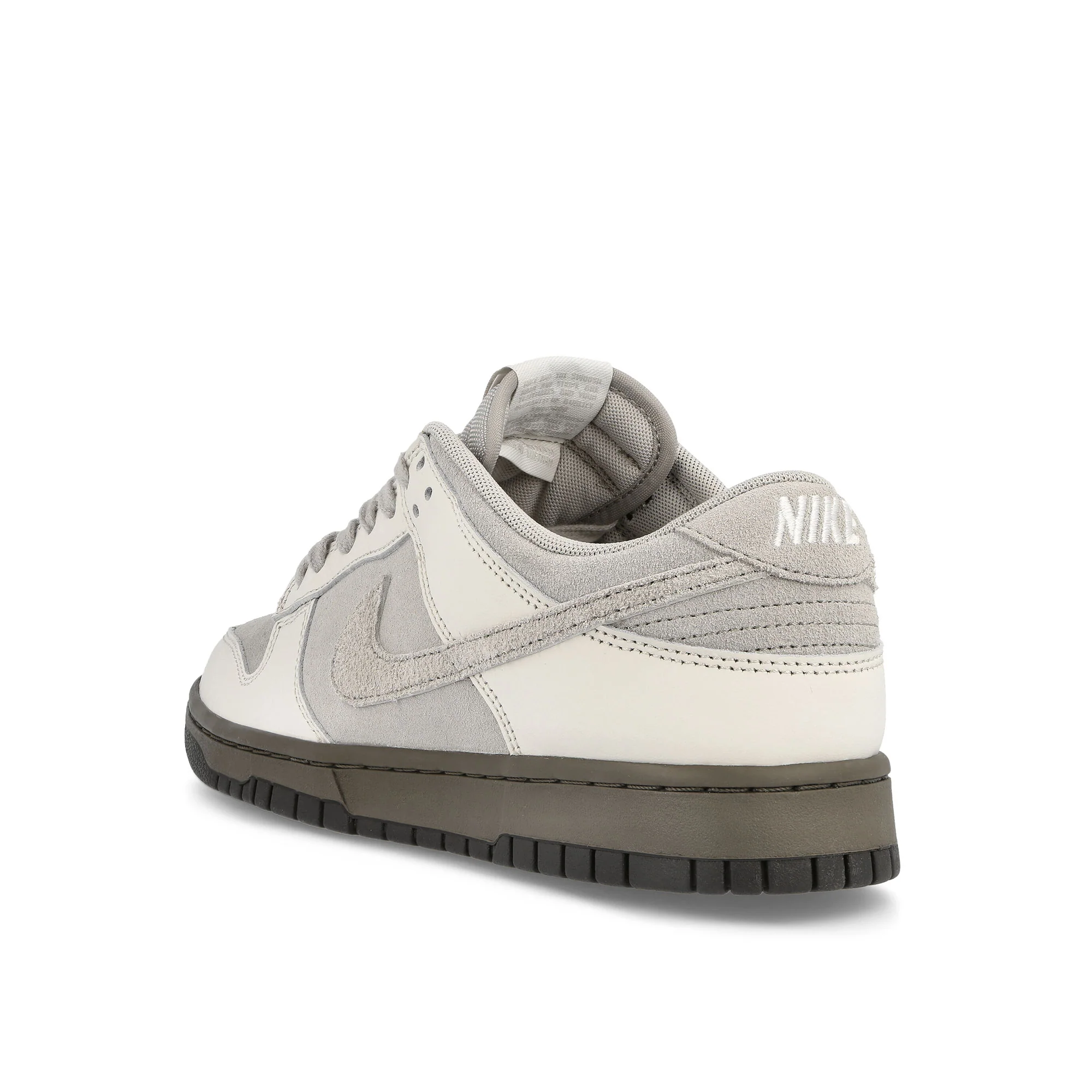 Dunk Low Retro - Image 3